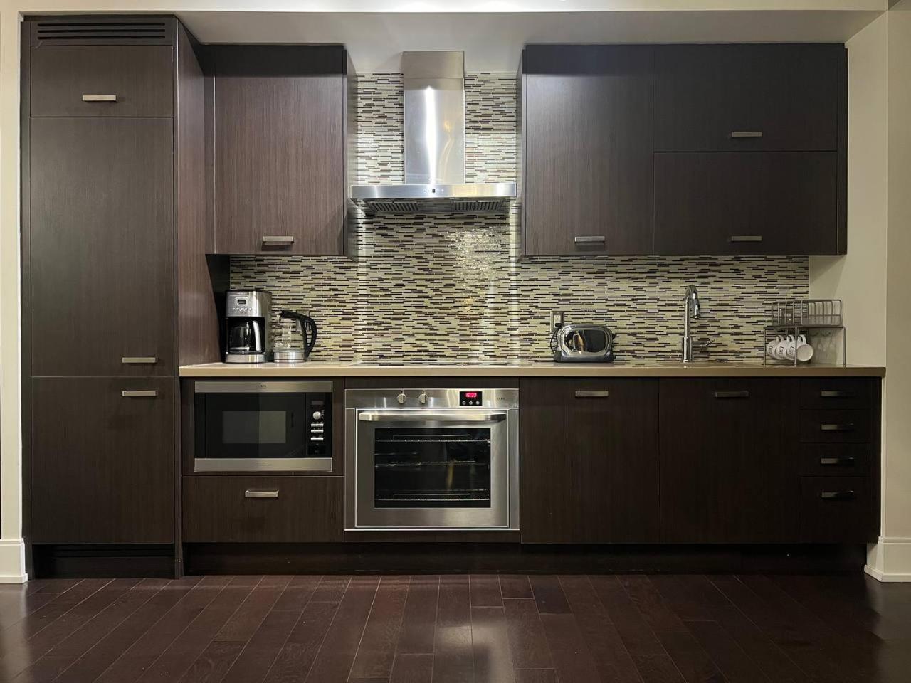 Apartment Downtown Deluxe *