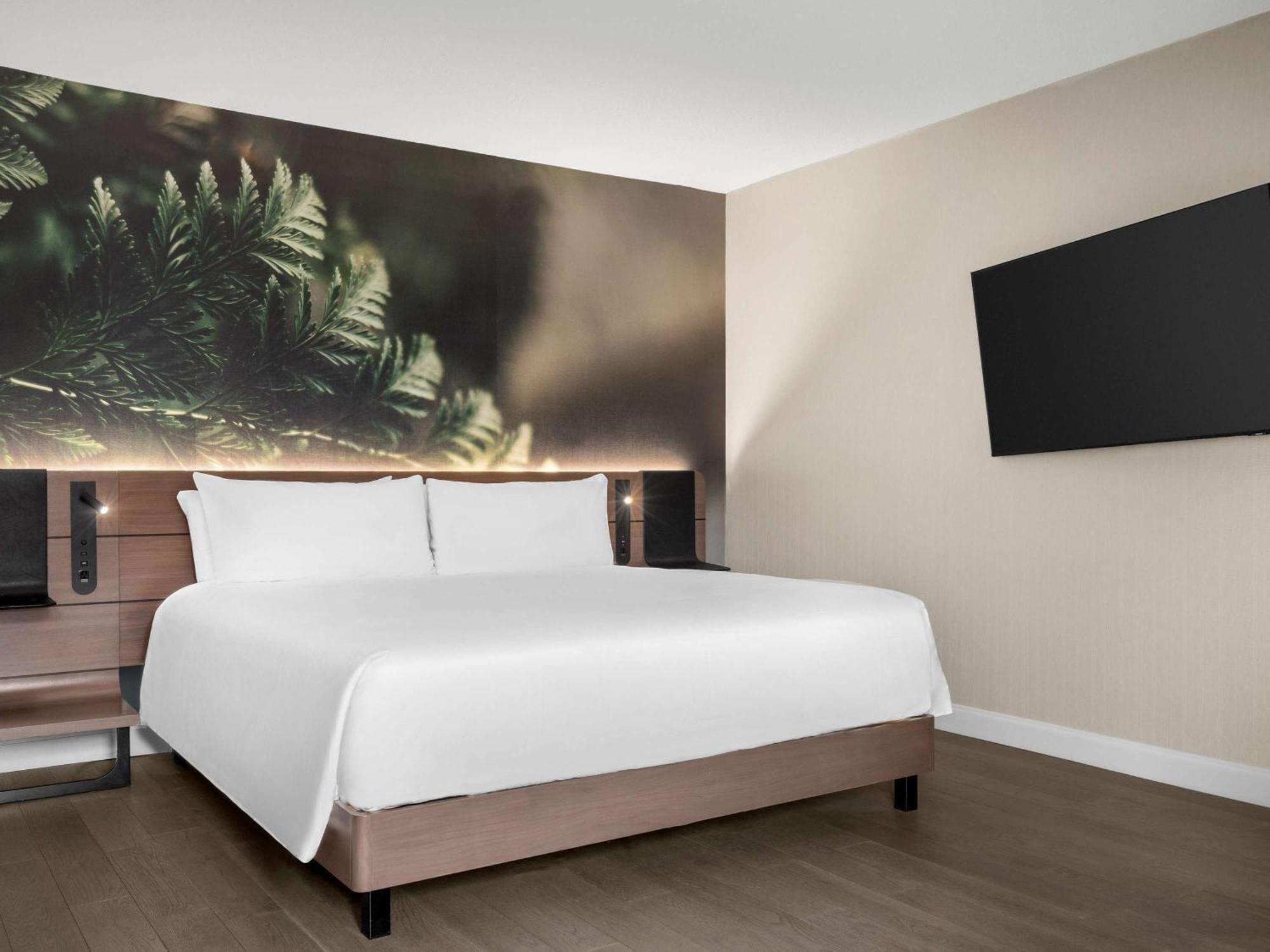 The Novotel Centre Toronto
