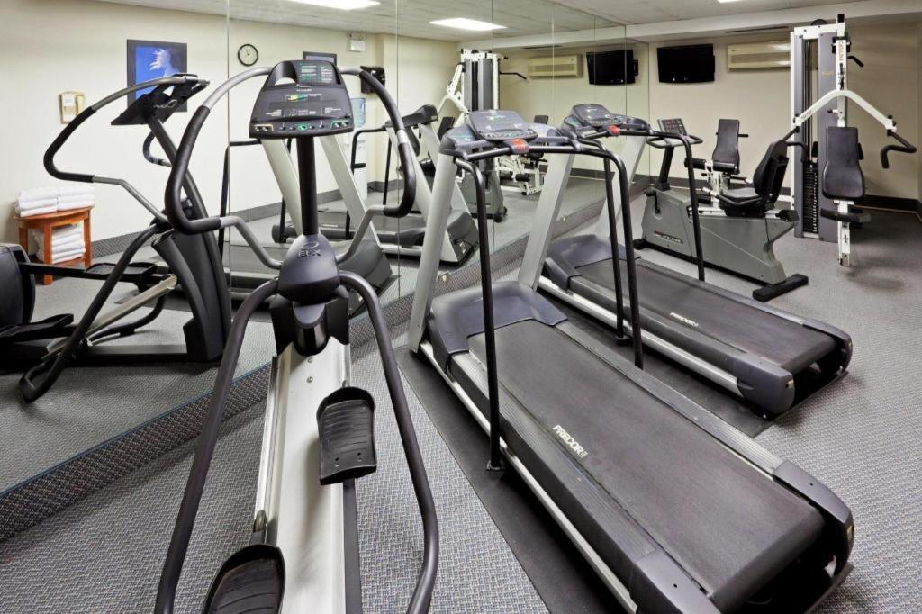 Hotel Express East - Scarborough Toronto
