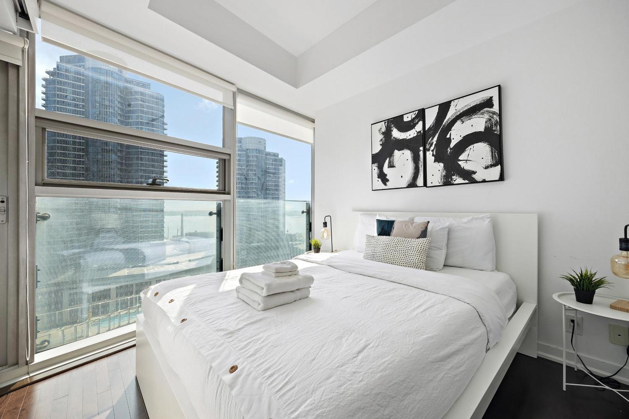 Cozy Downtown Apartment Toronto