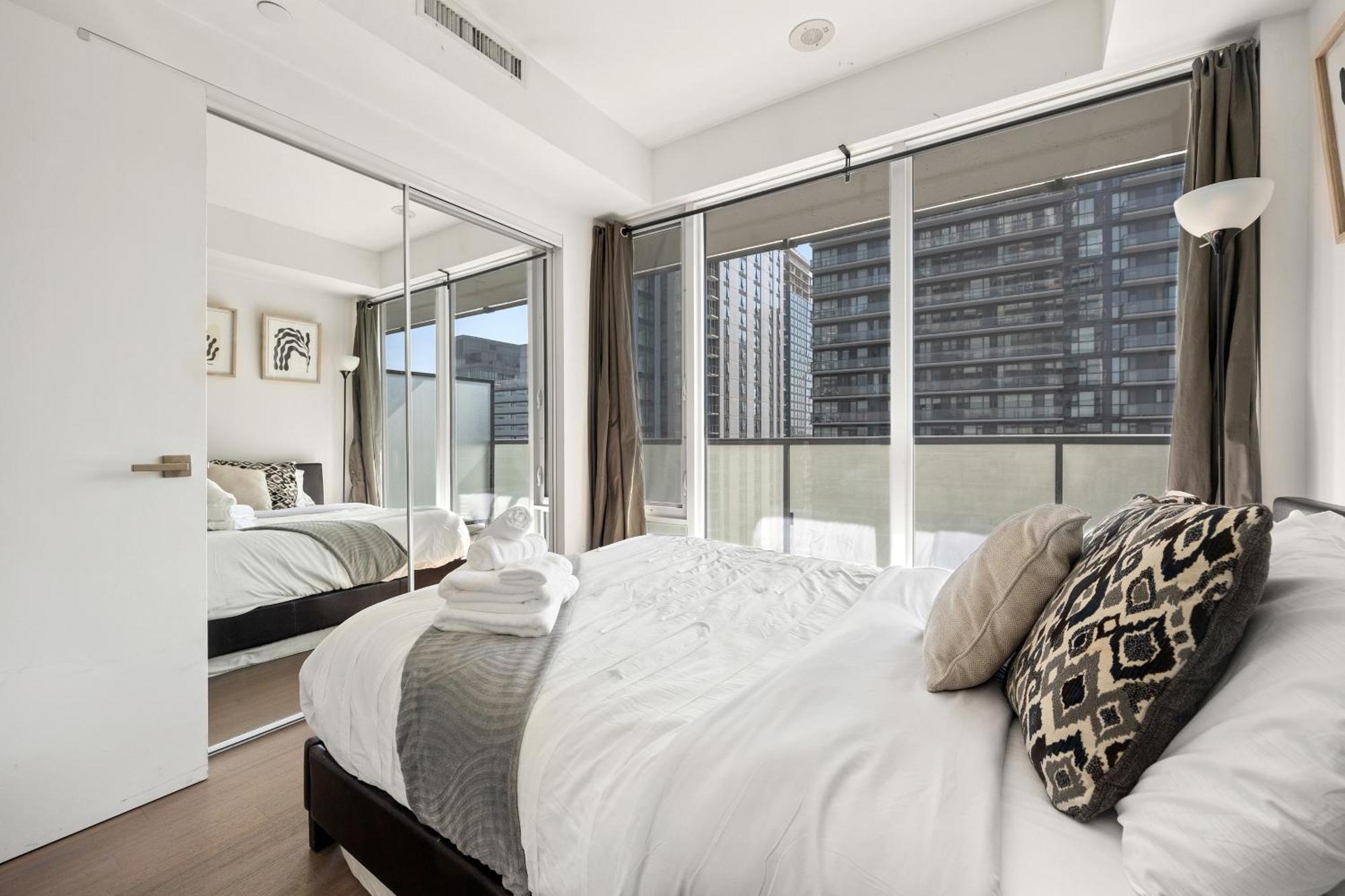 Cozy Downtown *