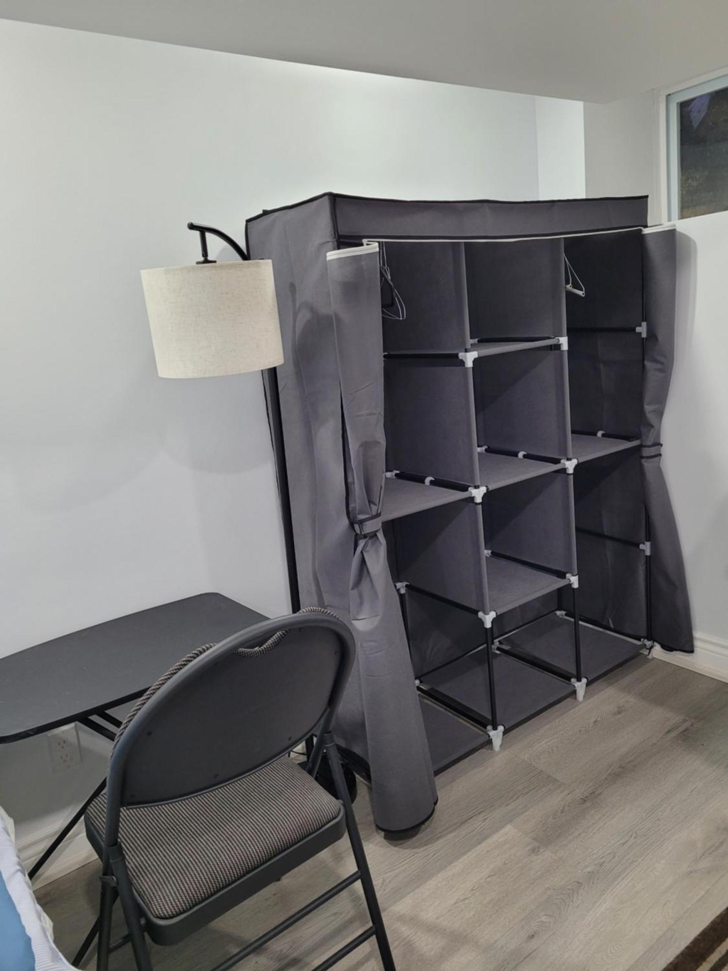 Simple & Budget Shared In House Homestay Toronto