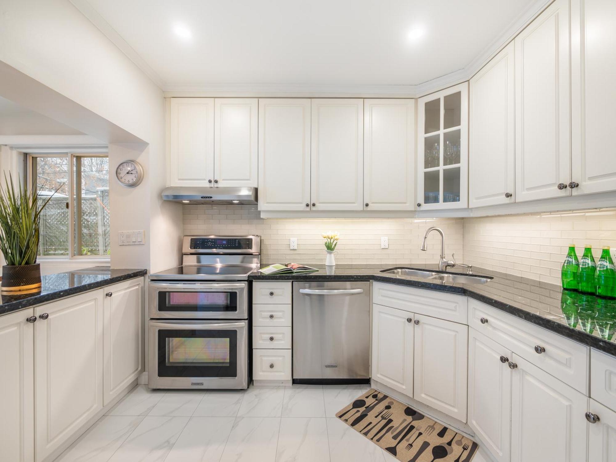 Designer 3br & 2wr Townhouse