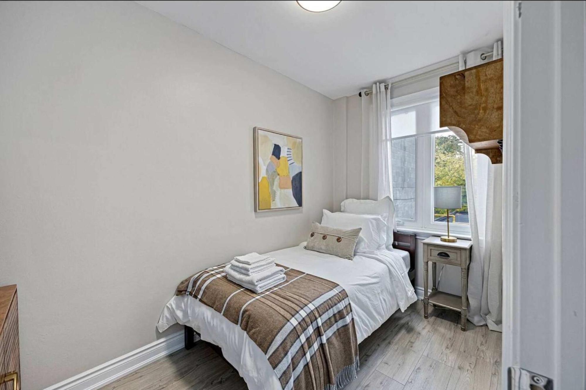 Casa Hotels- Lrg 2br With Patio & Bbq Hotel *