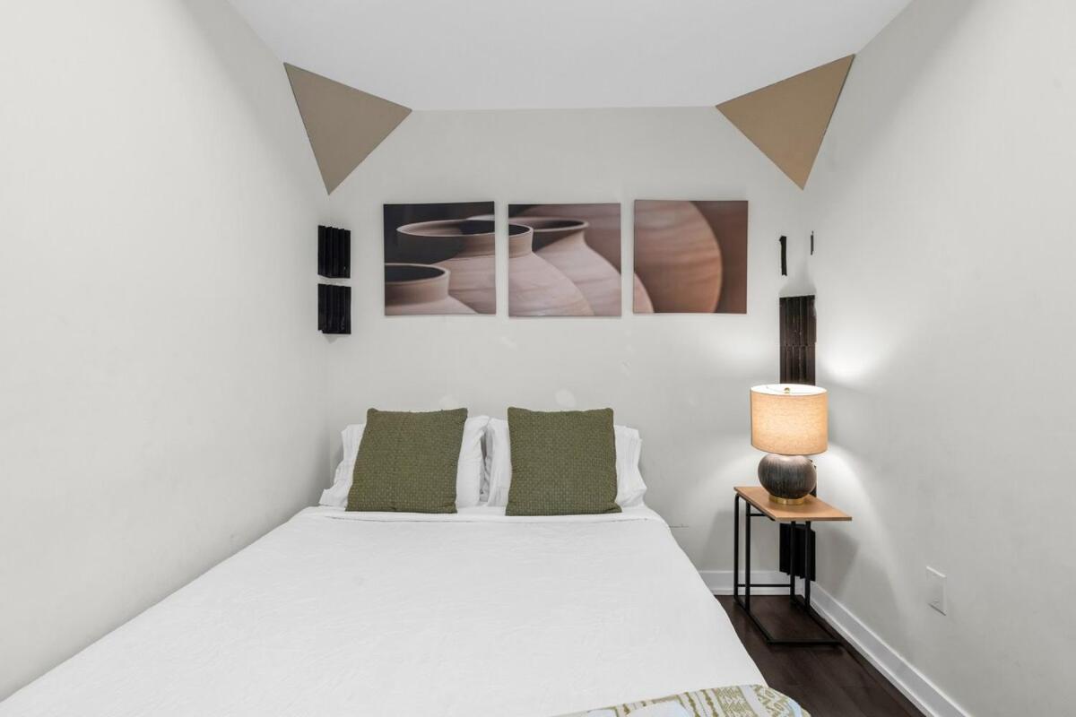 Prestige Downtown - Free Parking Apartment Toronto