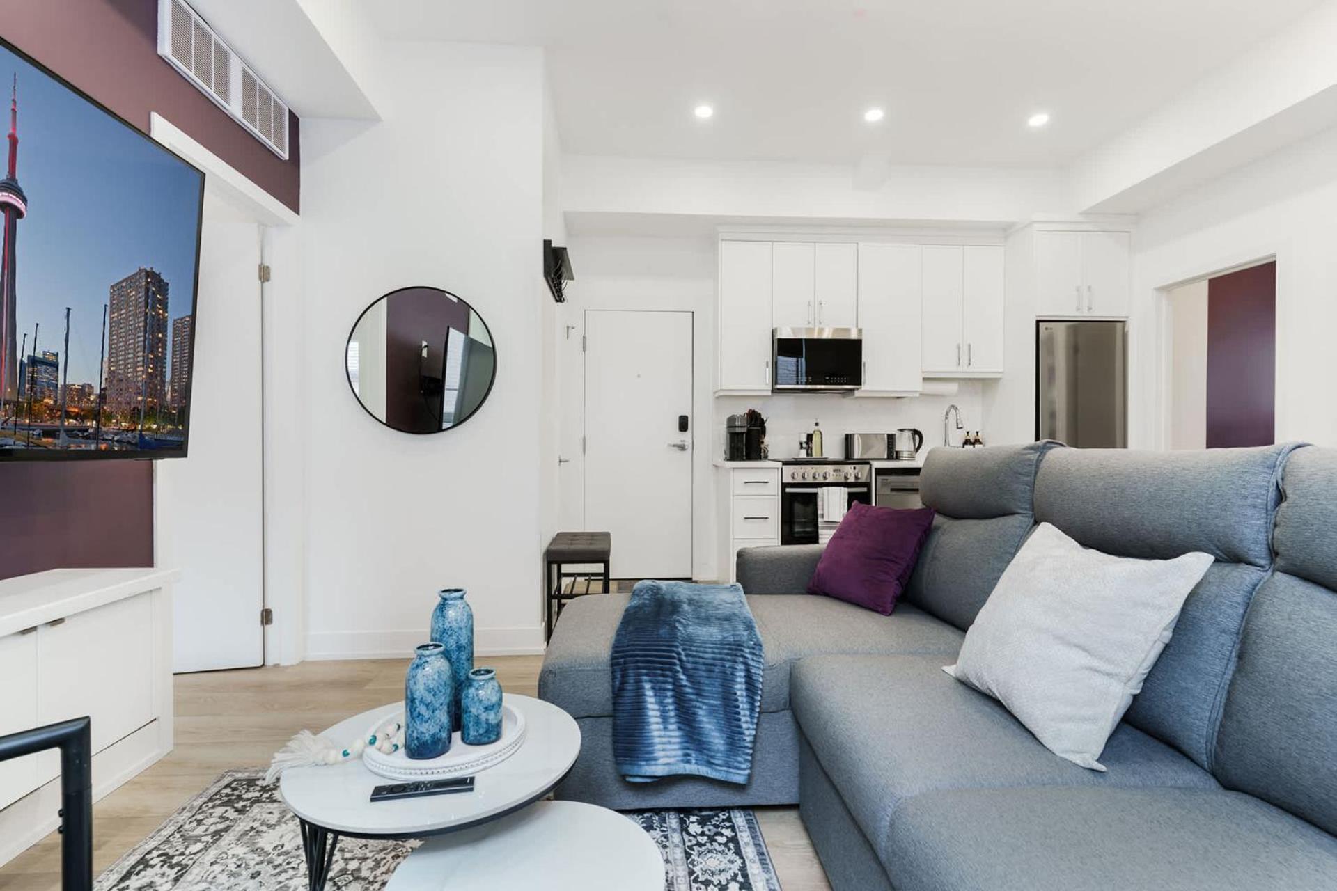 New Elegant For 8 W Pati - Heart Of Hotel Toronto