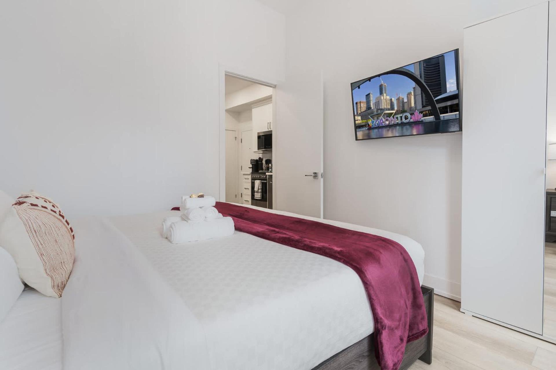 New Elegant For 8 W Pati - Heart Of Hotel