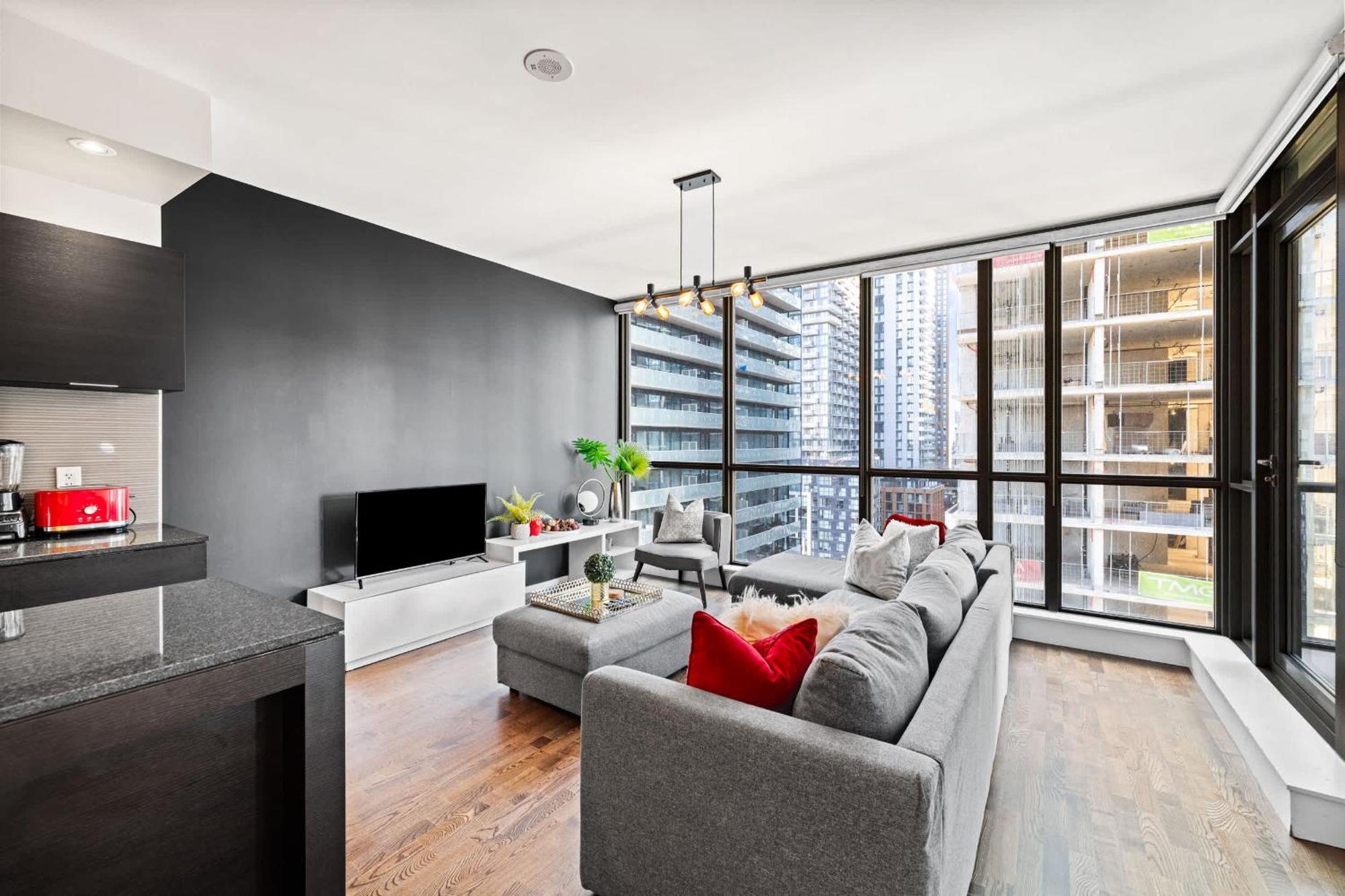 Urban Executive Oasis Dt To *