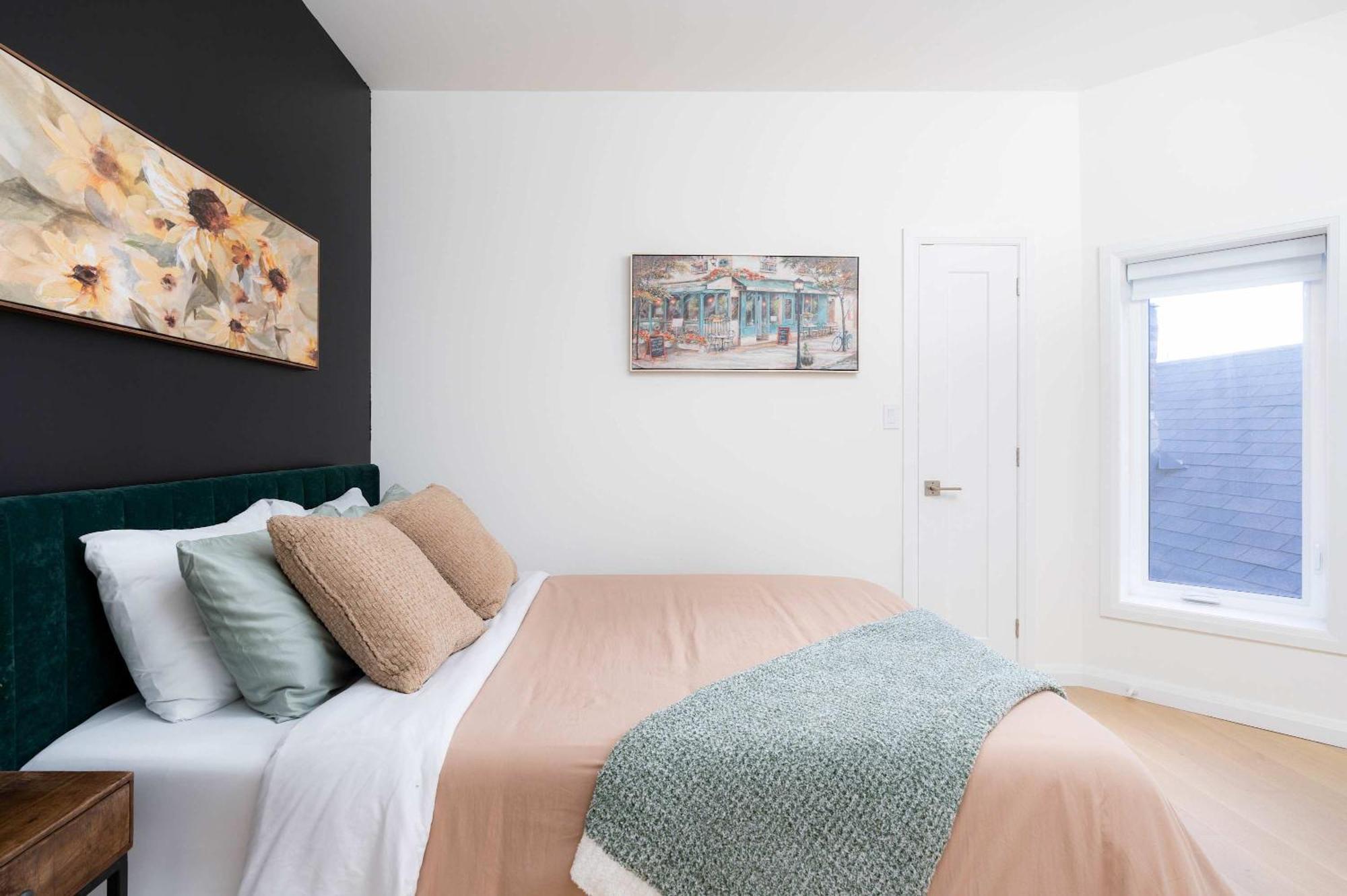 Apartment Large Victorian Sleeps 6 By Uoft Toronto