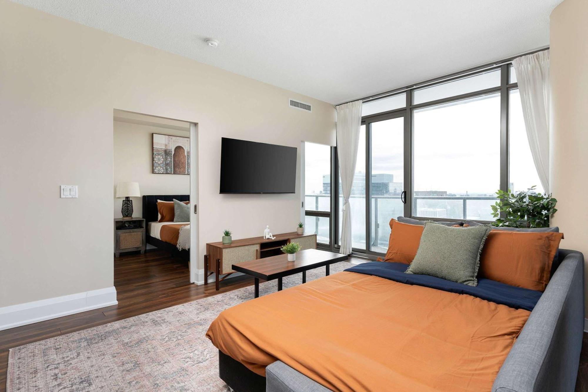 2br 2ba Bay And Wellesley Yorkville Uoft *