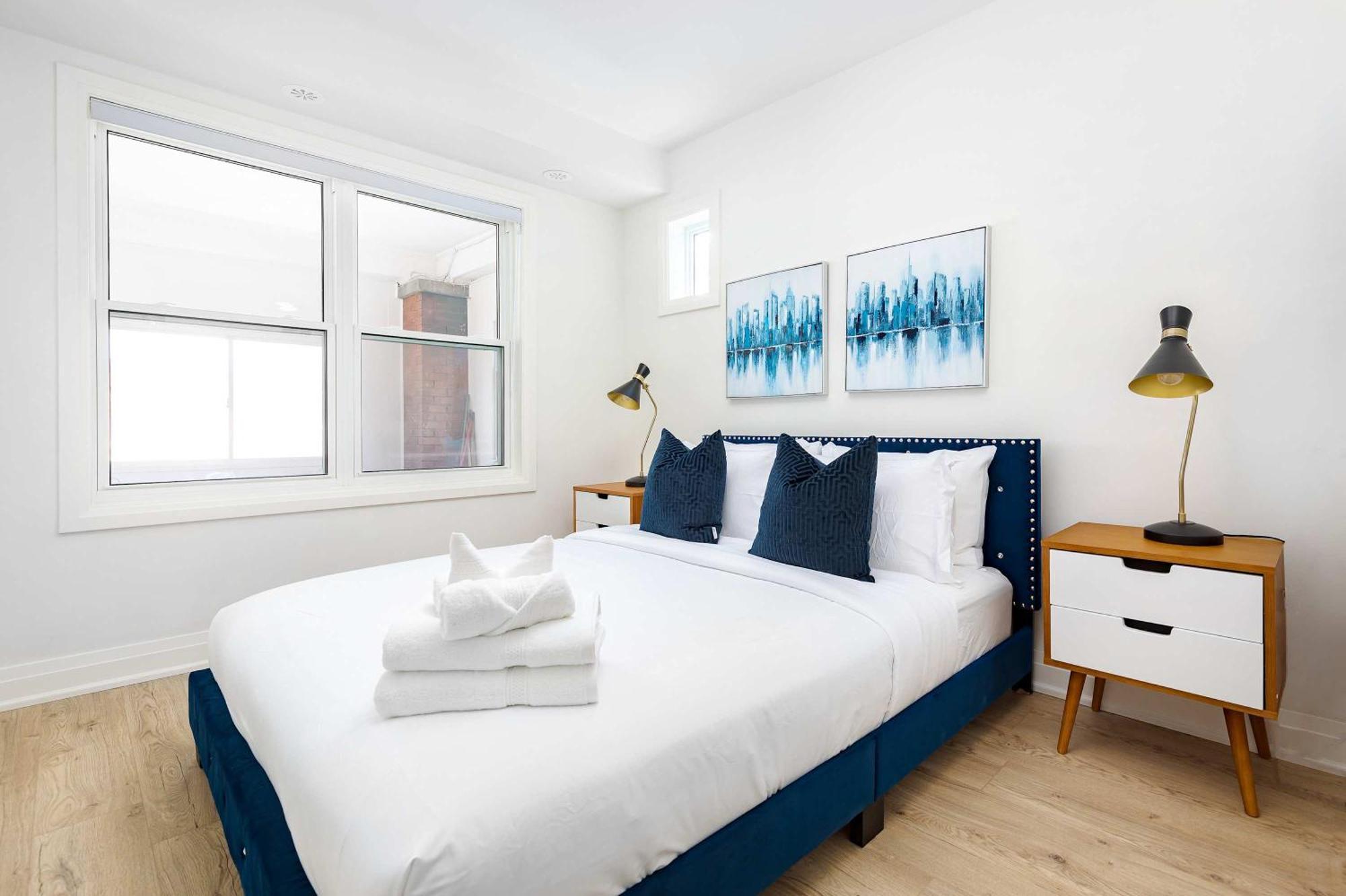 Apartment Family Getaway Trendy Ossington Neighbourhood