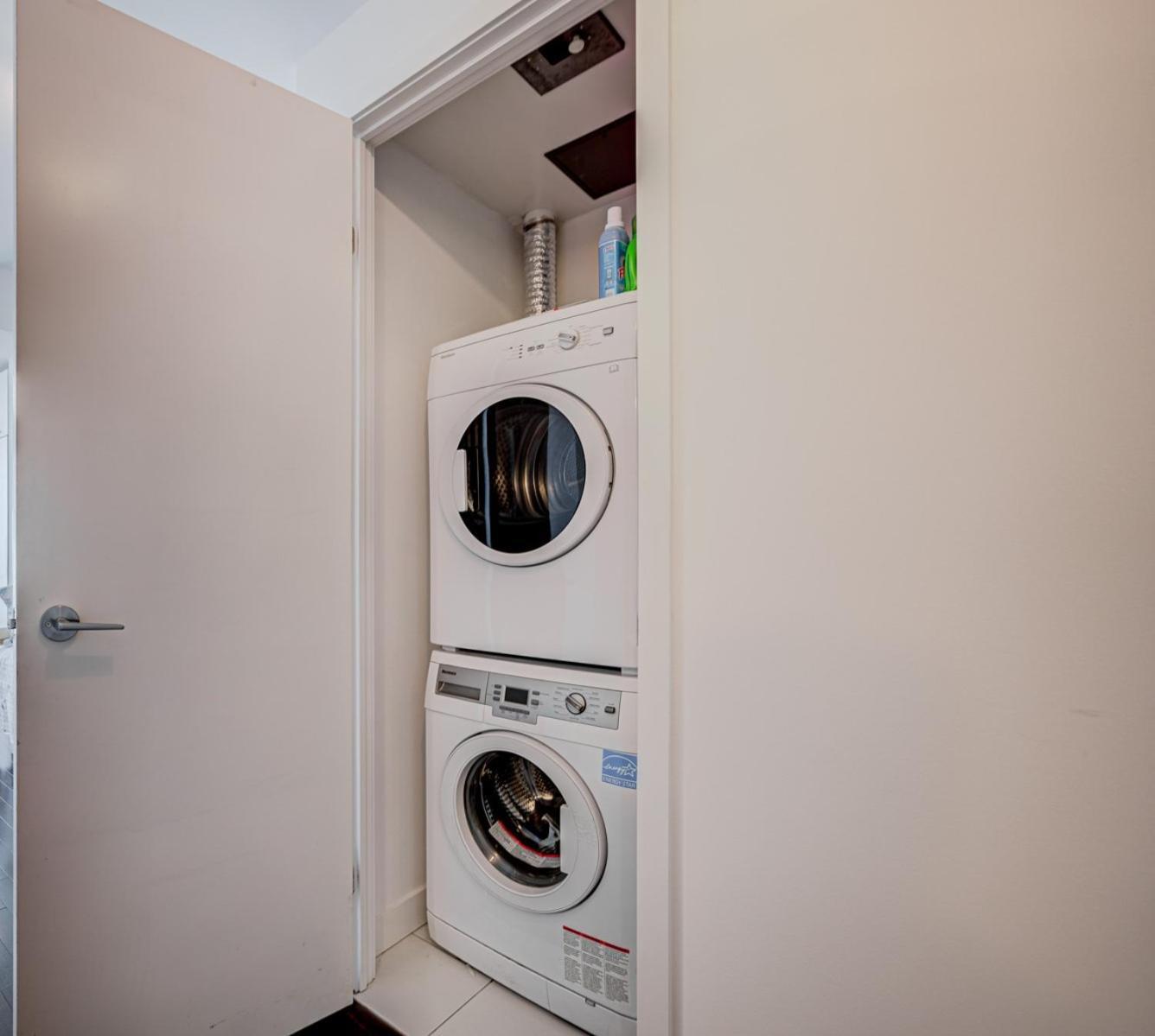 The Urban Escape Apartment *