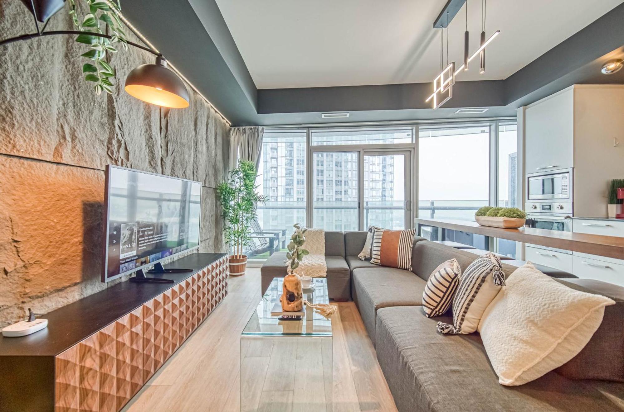 Apartment The Urban Escape