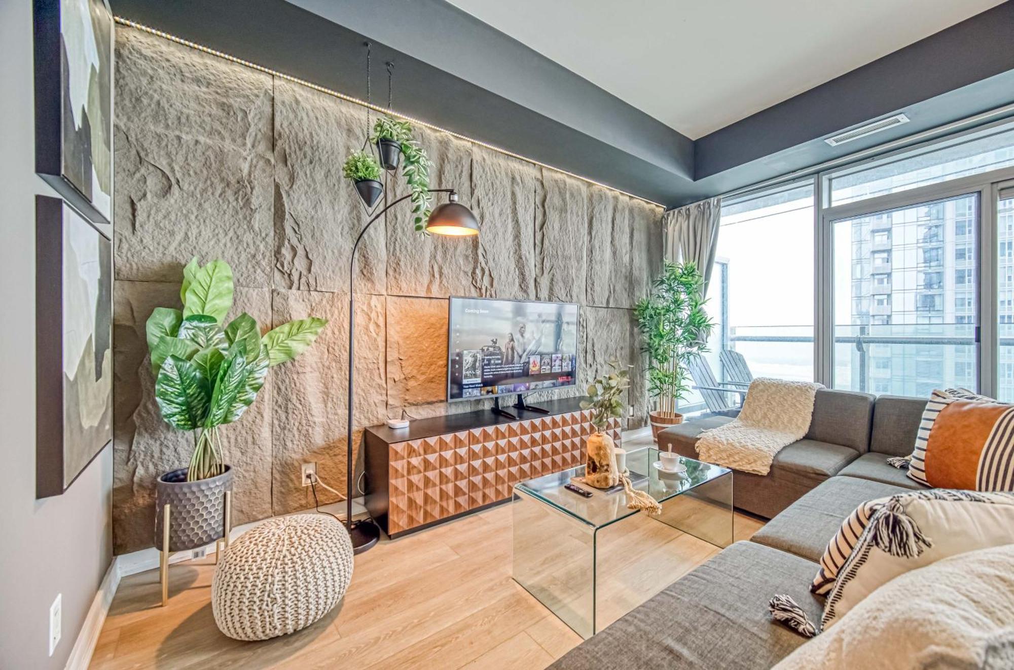 The Urban Escape Apartment *
