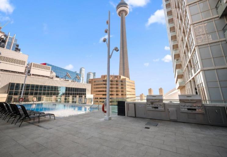 Apartment Comfort Front Cn Tower View & Free Parking Toronto