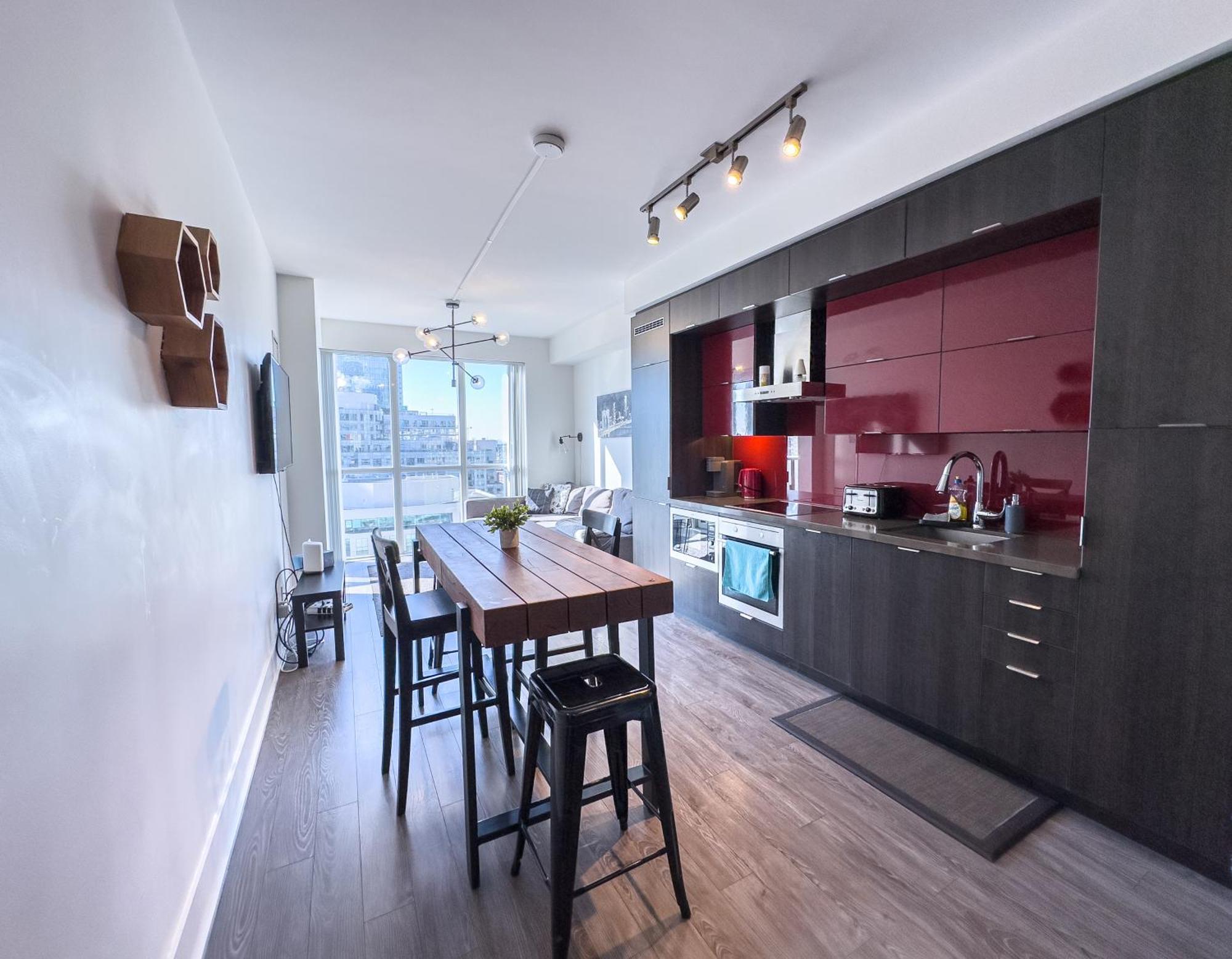 Apartment Comfort Front Cn Tower View & Free Parking Toronto