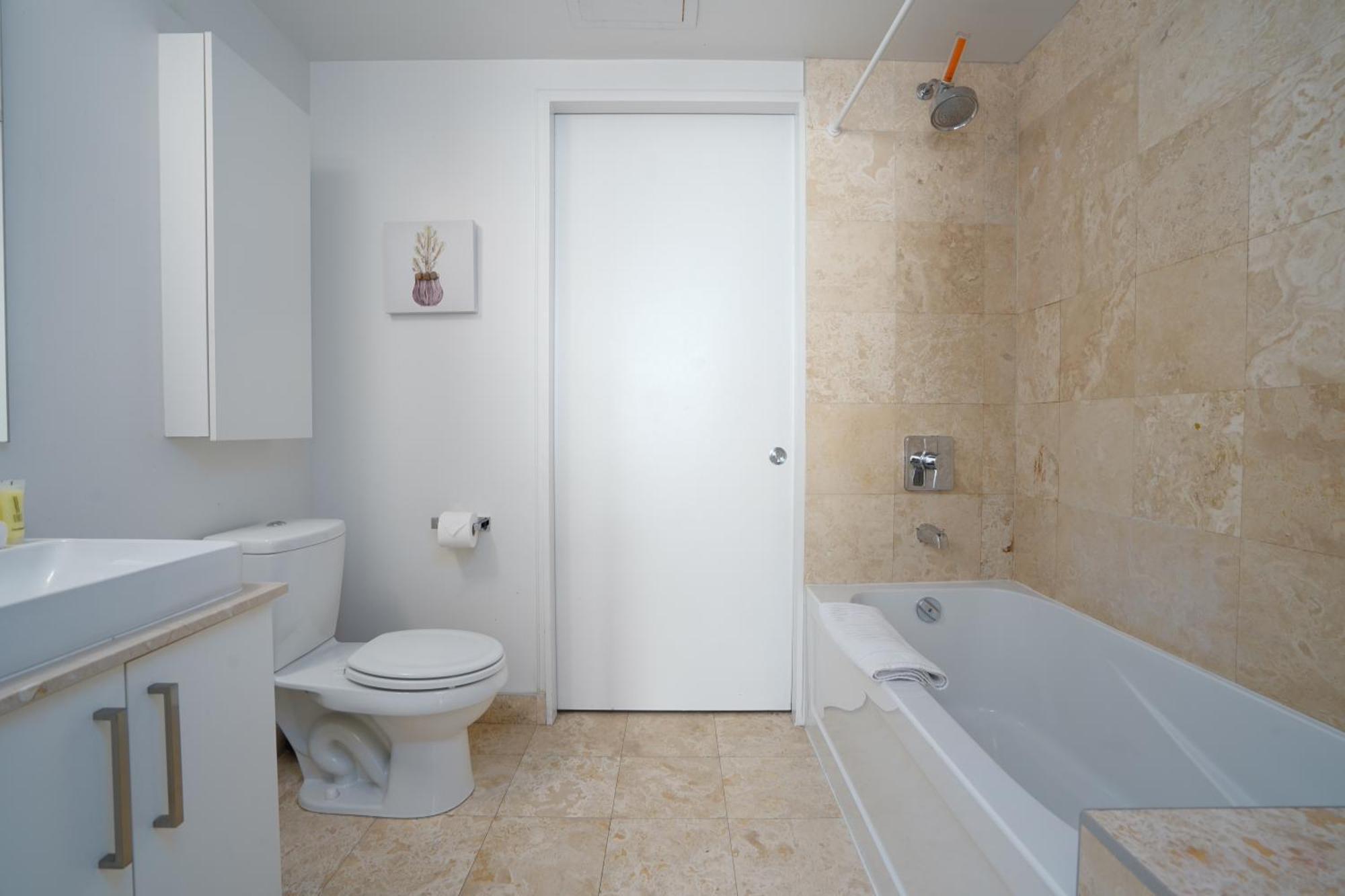 Downtown 2 Bedrooms Toronto