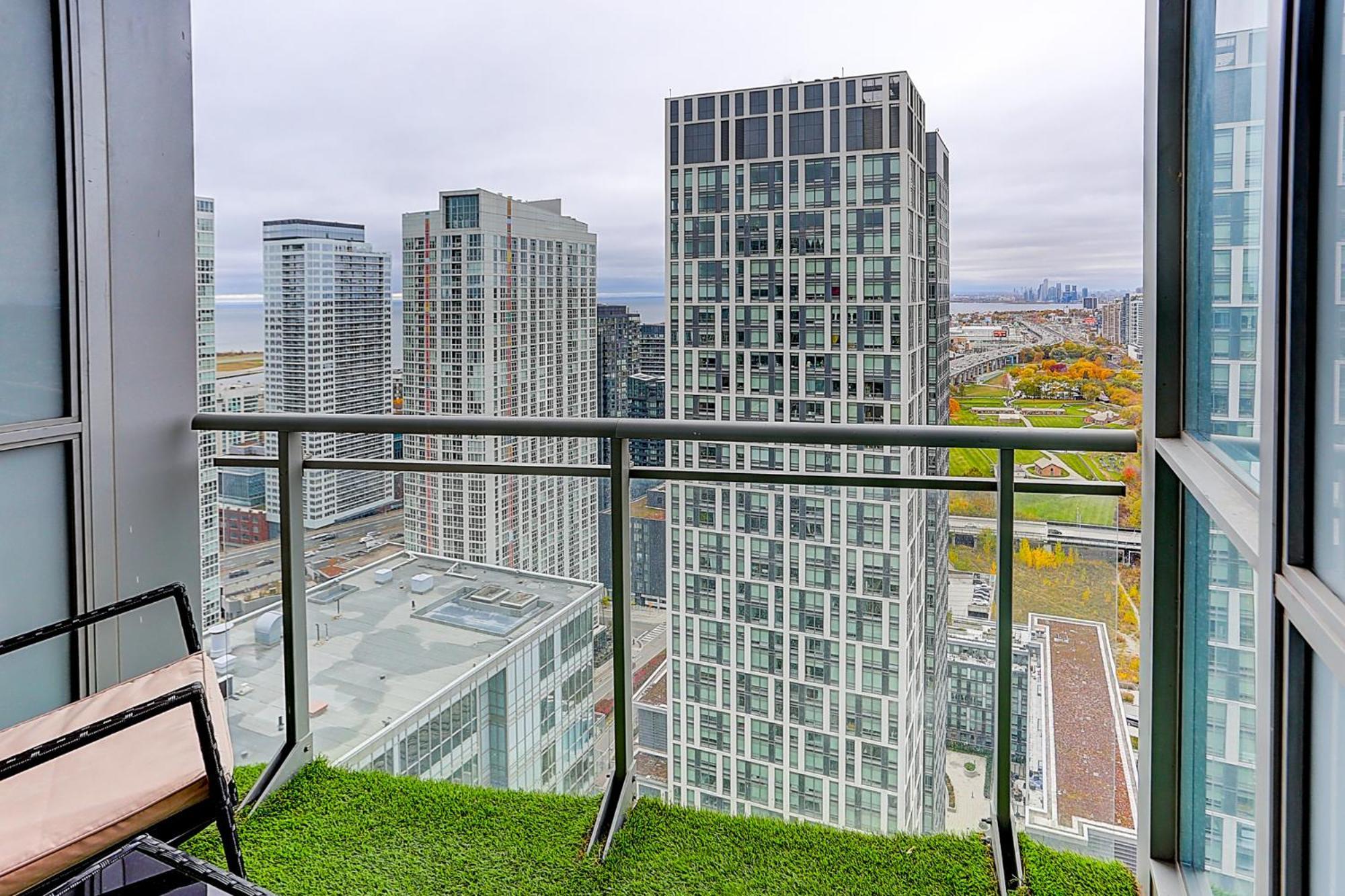 Aparthotel Lakeview Downtown Toronto