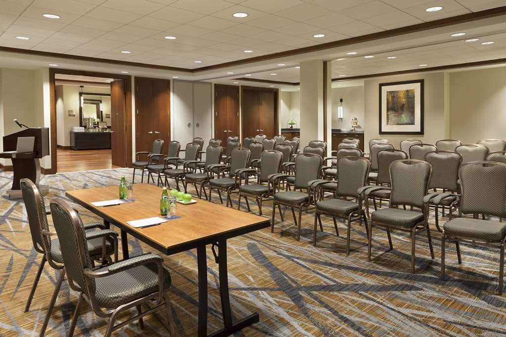Hilton 4* Toronto