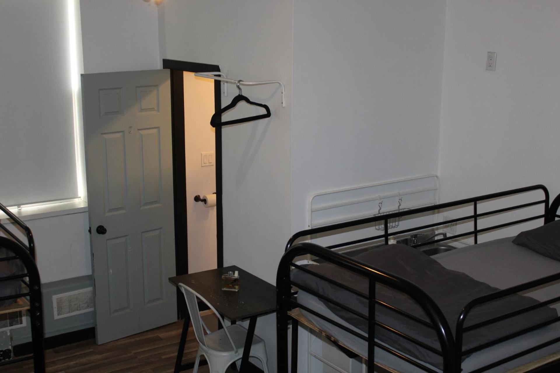 Hotel Queen Nest