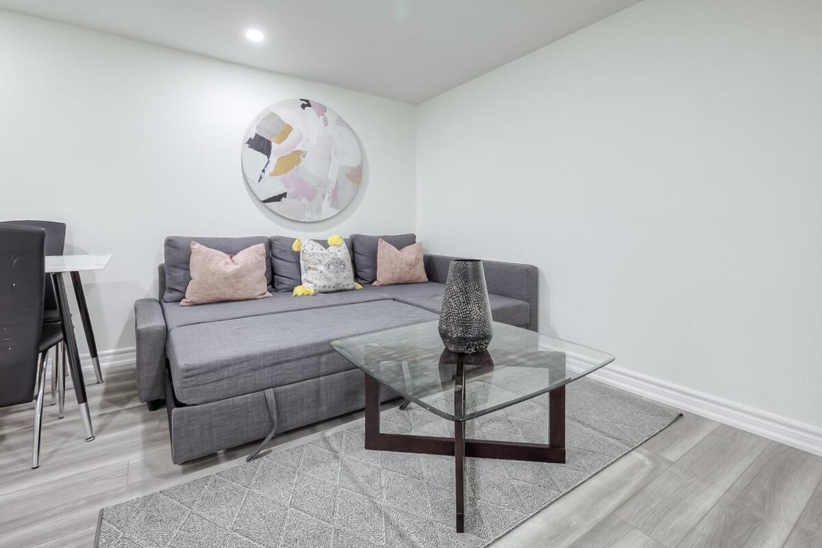 Modern Designed 3br Lavish Toronto