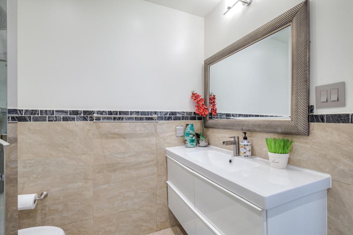 Villa Modern Designed 3br Lavish