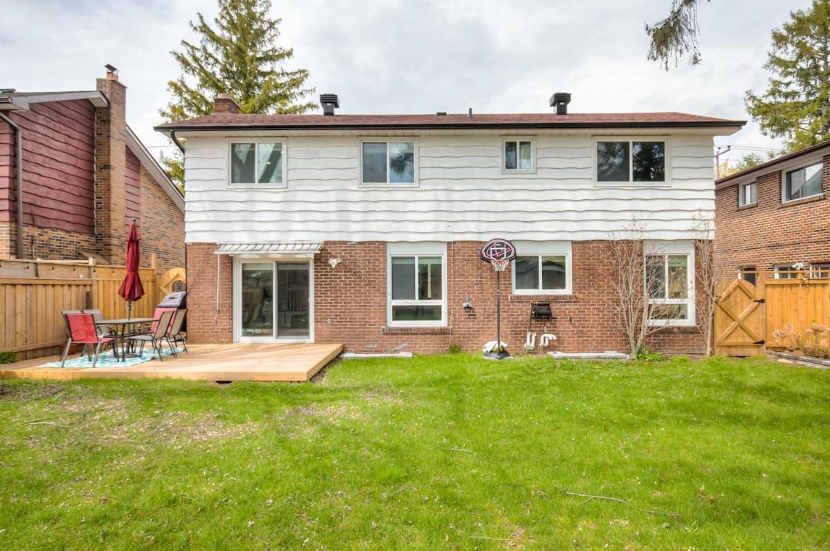 Modern Designed 3br Lavish * Toronto