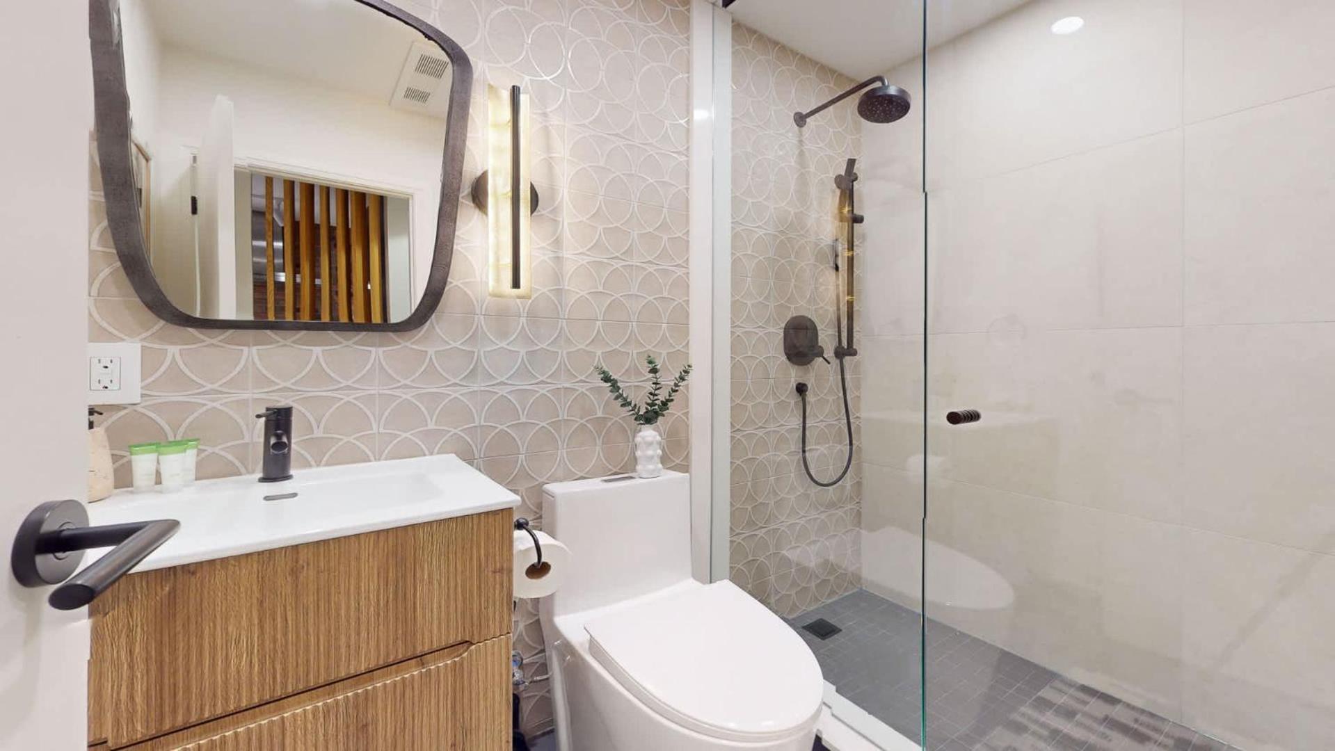 Casa Elegant 2br In Leslieville Hotel *