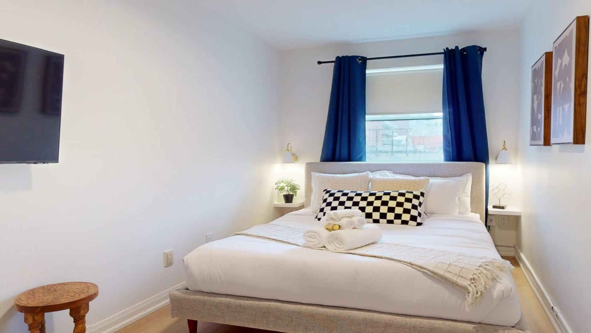 Hotel Casa Elegant 2br In Leslieville Toronto