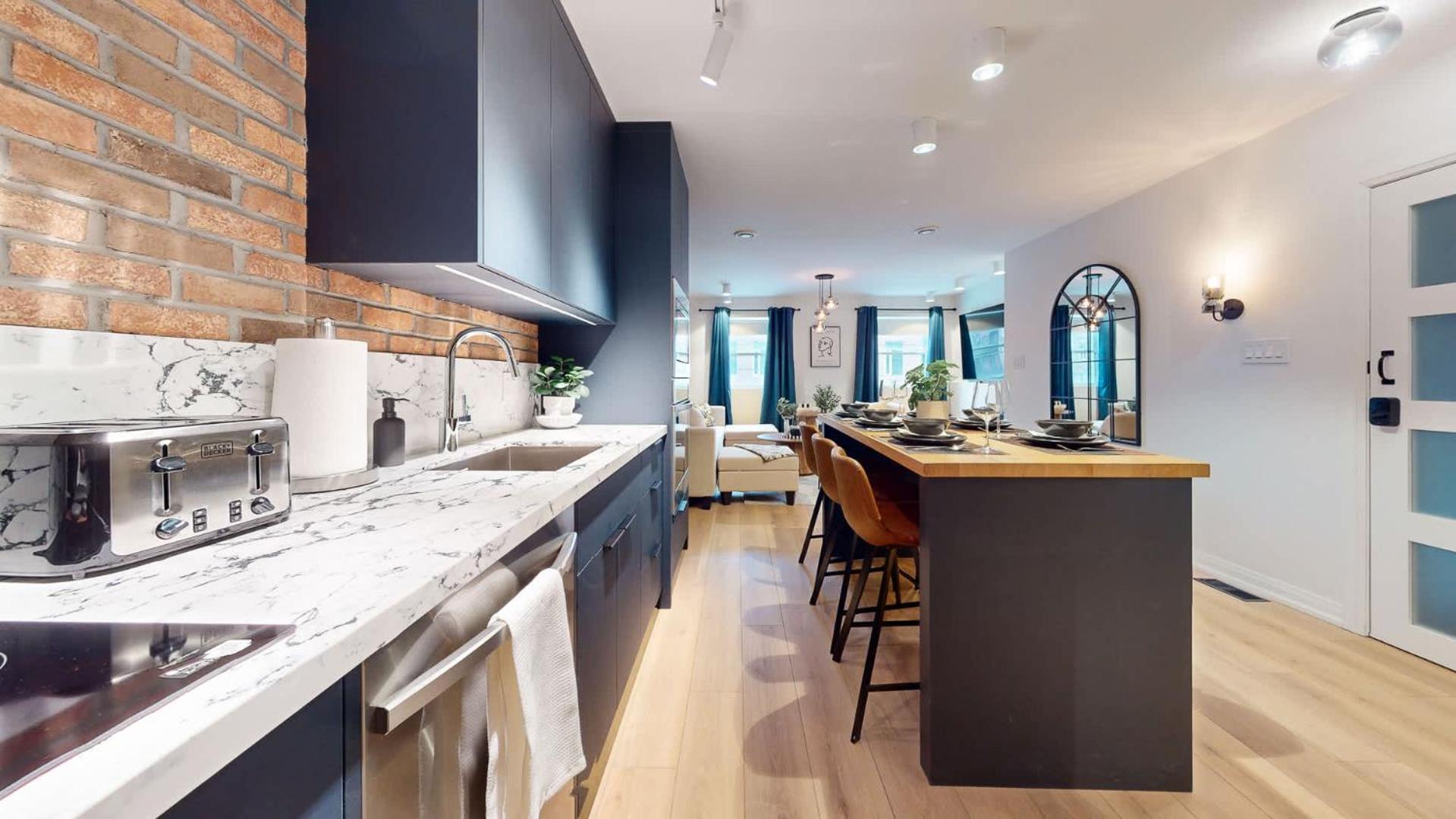 Hotel Casa Elegant 2br In Leslieville