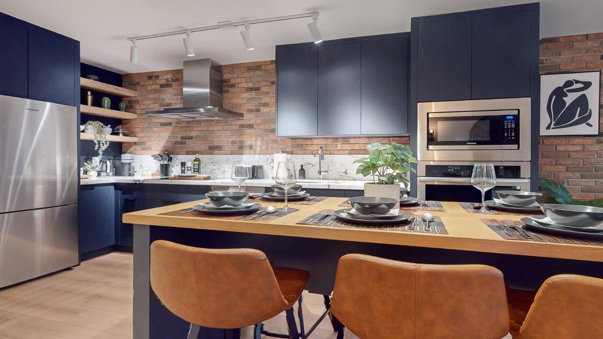 Casa Elegant 2br In Leslieville Hotel *