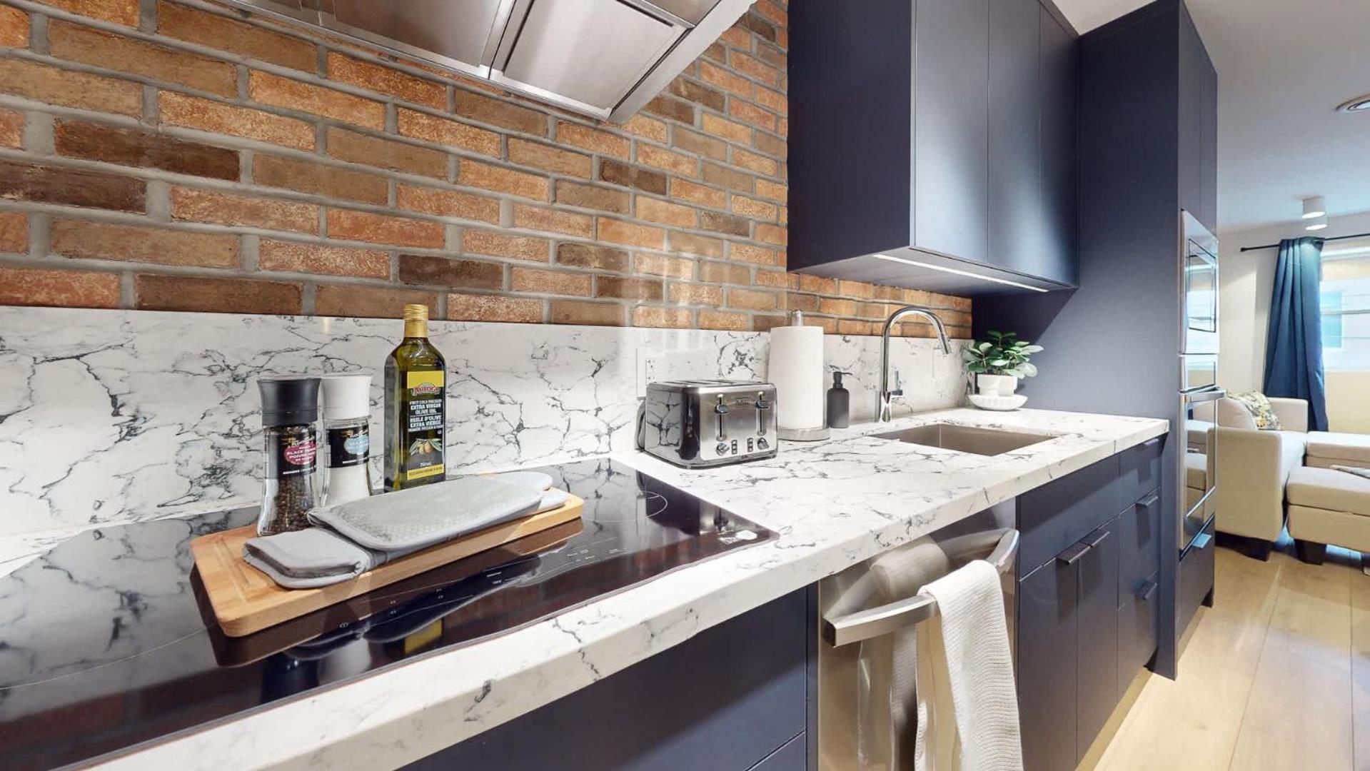 Casa Elegant 2br In Leslieville * Toronto