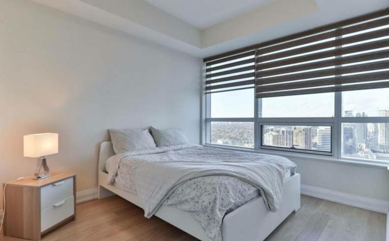 Apartment In Heart Of North York Toronto
