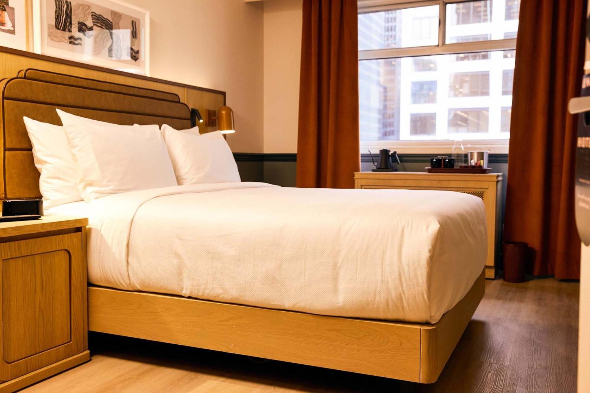 Hotel Union Toronto