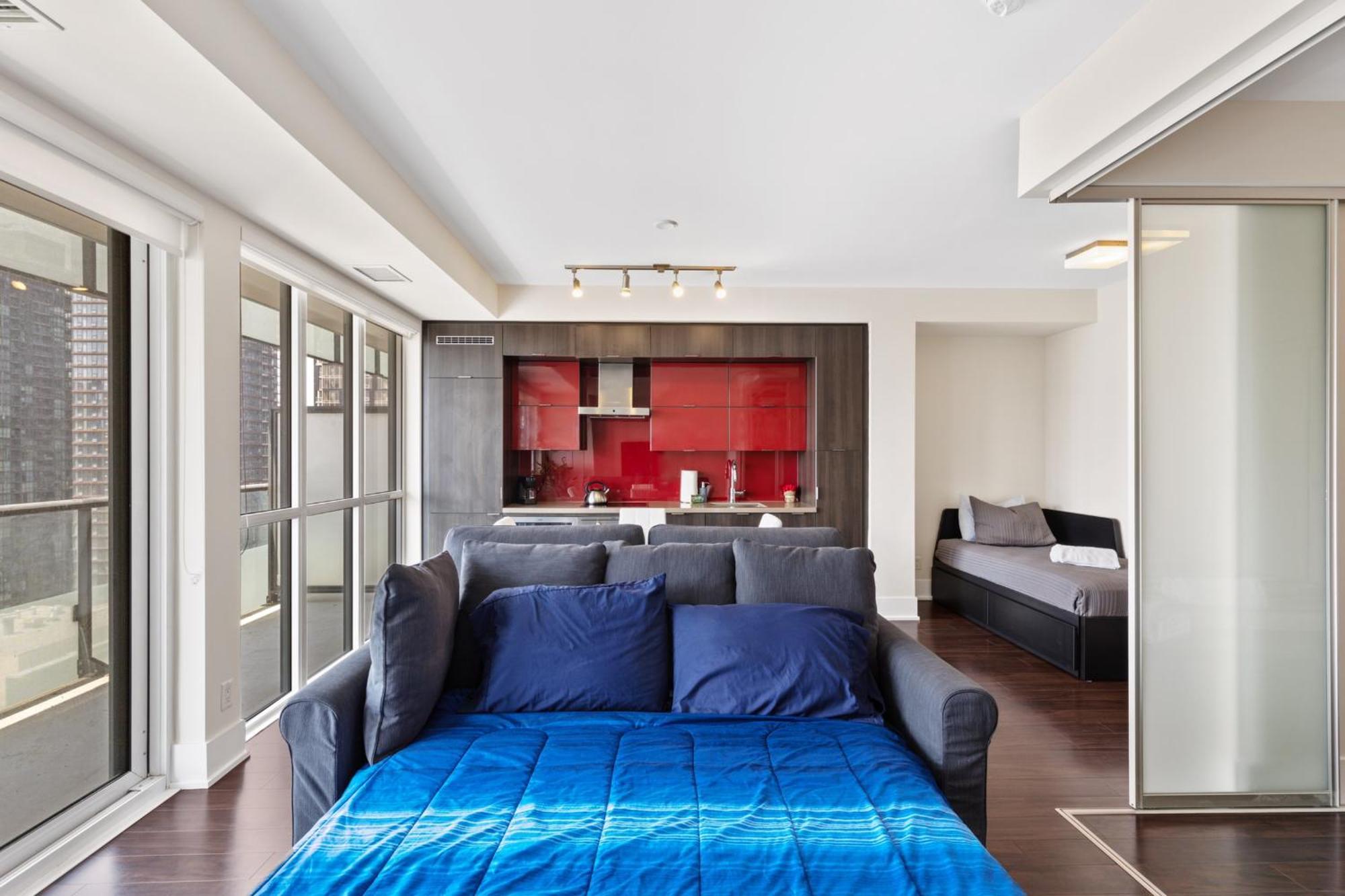 Views And Rogers Centre - 4beds - Free Parking Toronto