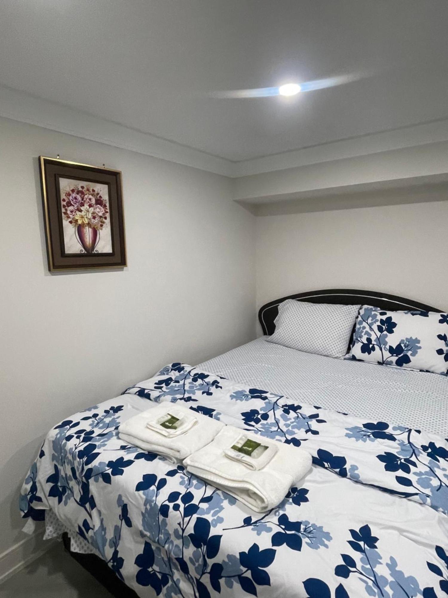 Cozy Basement With Free Parking In * Toronto