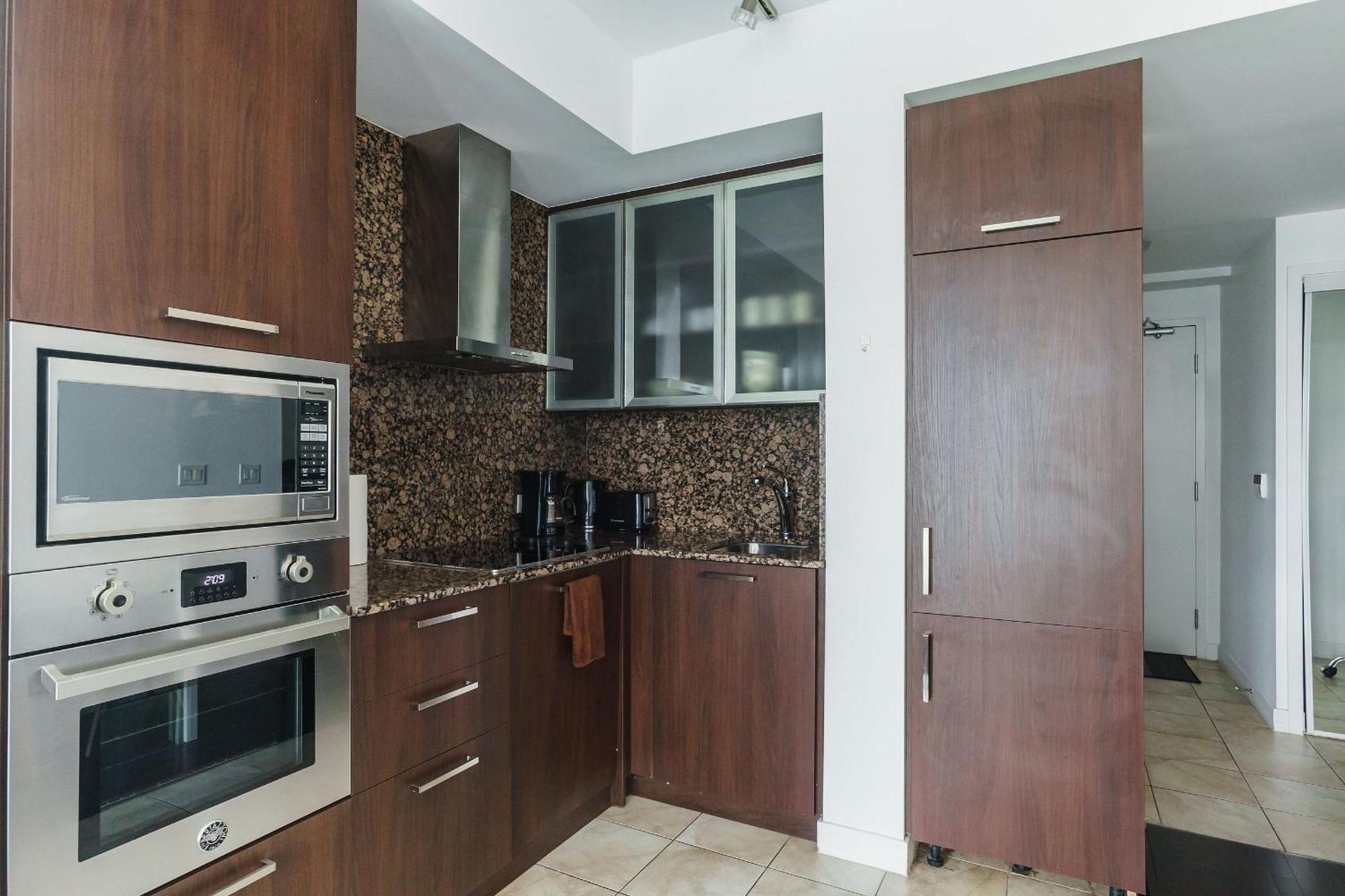 The One Apartment