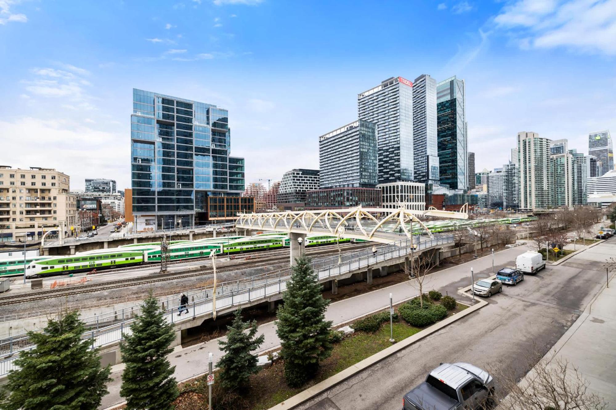 Gem Near The Rogers Centre & Attractions Apartment *