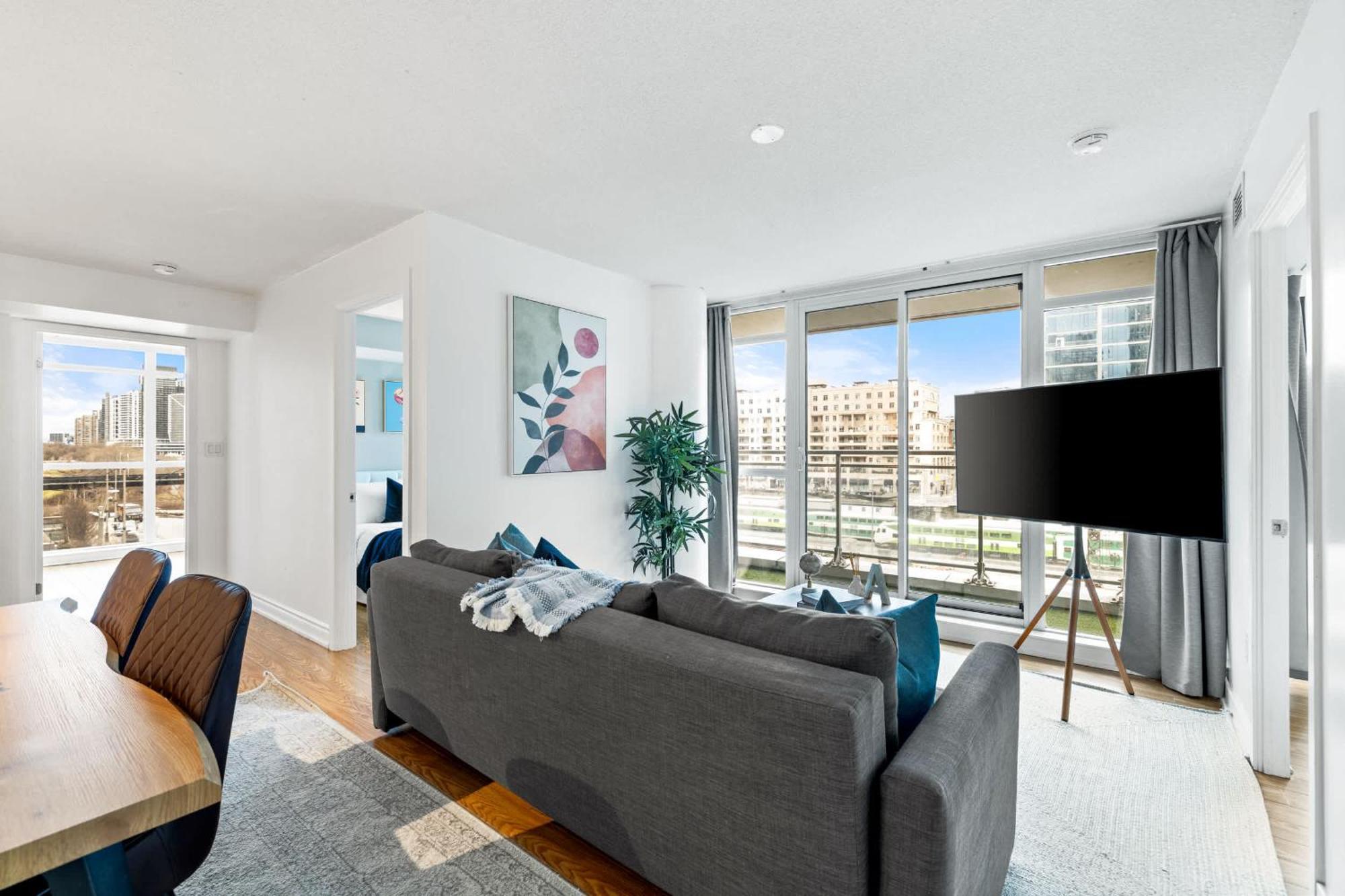 Gem Near The Rogers Centre & Attractions * Toronto