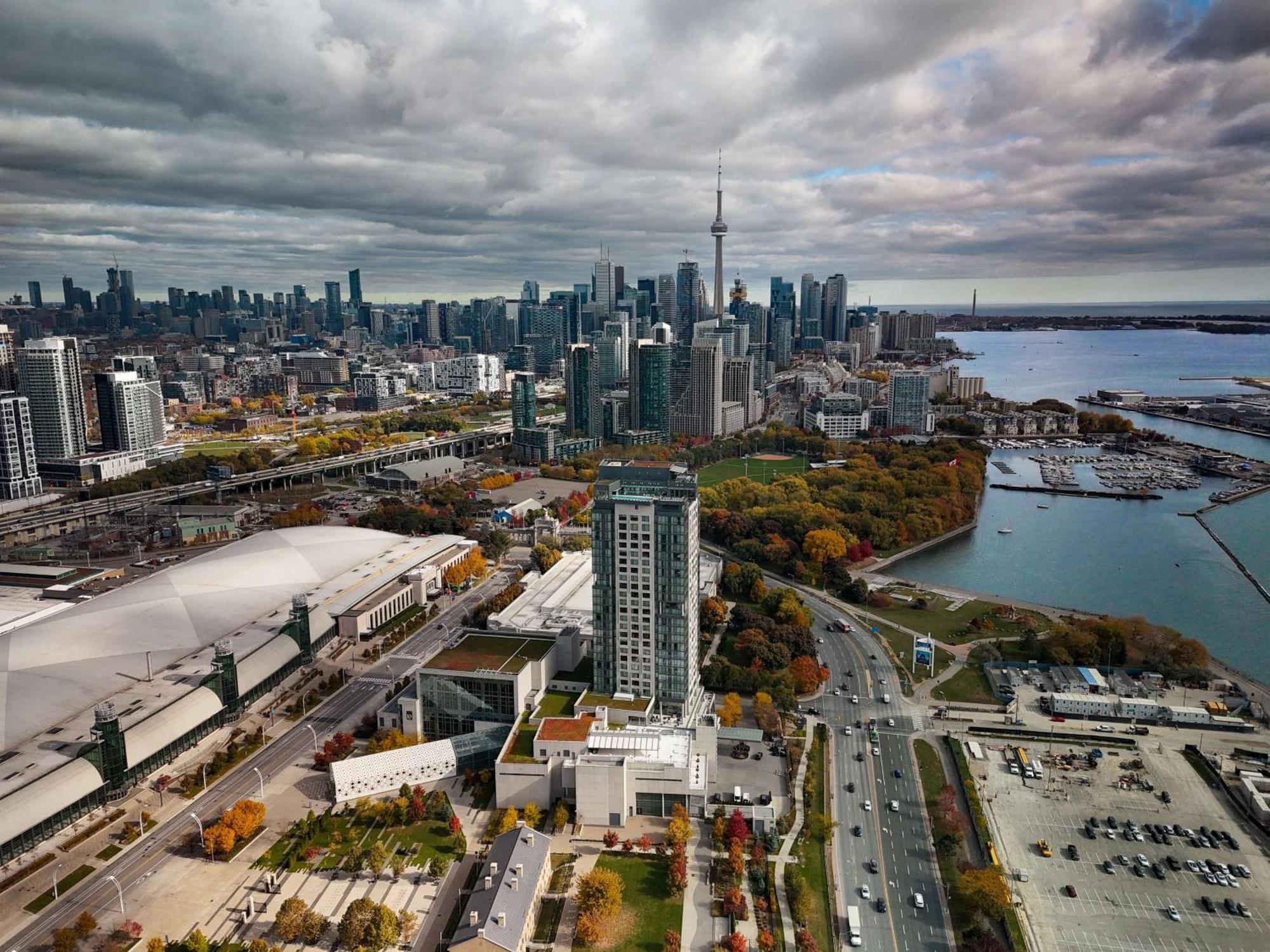 X Toronto, A Destination By Hyatt Hotel Toronto