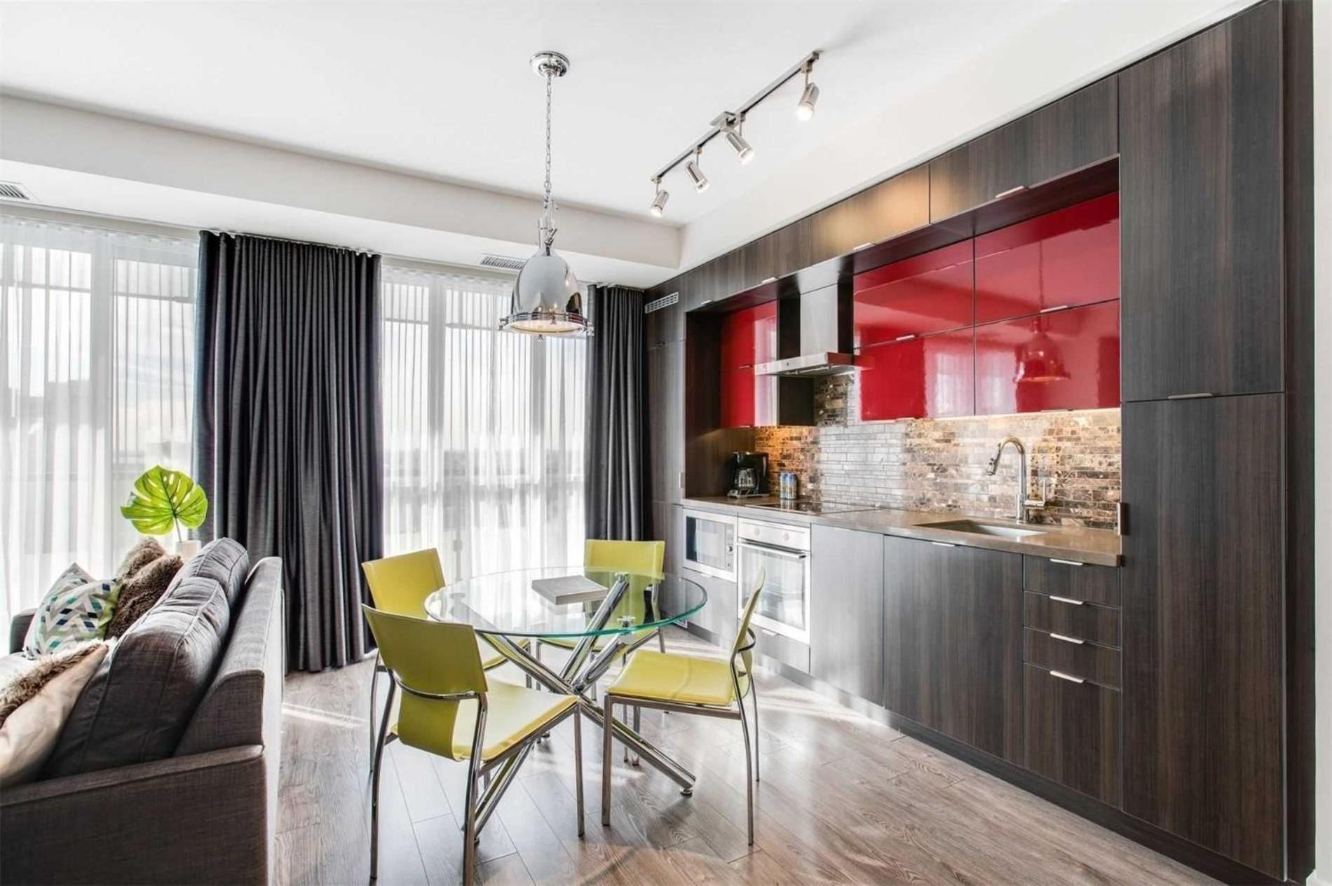Sapphire Apartment *