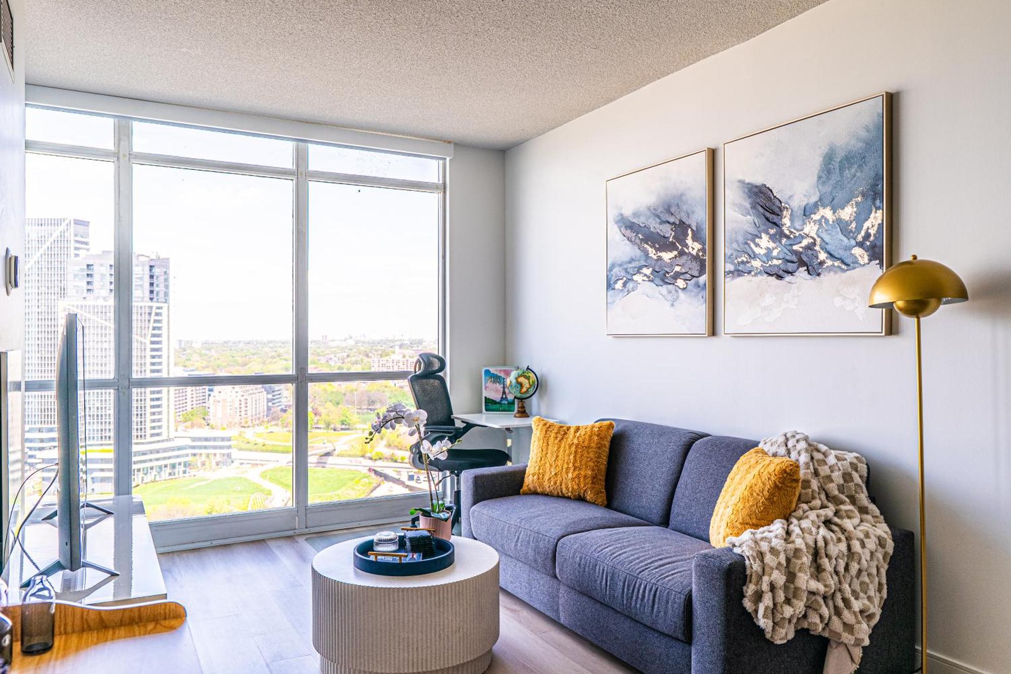 Apartment Vip Wing 2 Queen Beds - Cn Tower & Lakeside - Free Parking