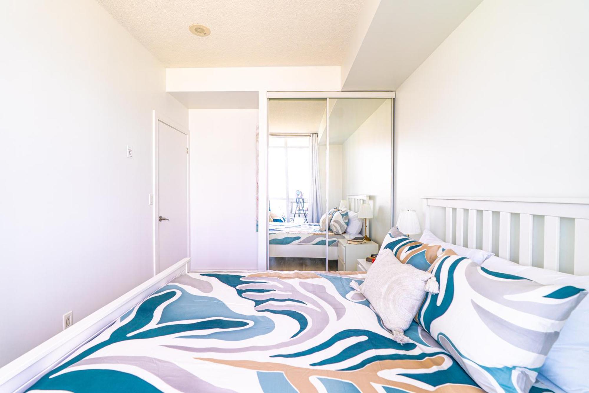 Vip Wing 2 Queen Beds - Cn Tower & Lakeside - Free Parking *