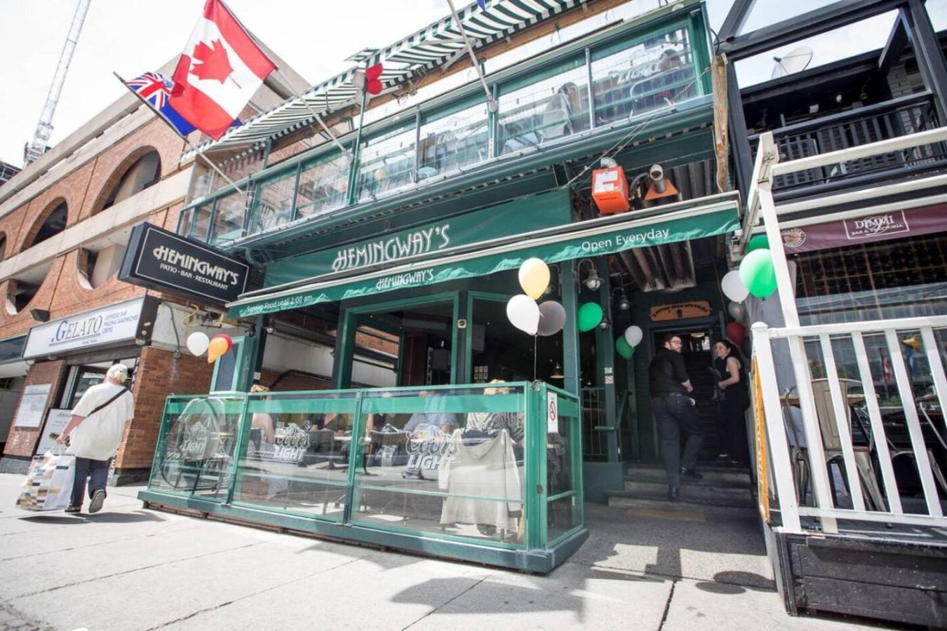 Cozy Condo Near Restaurant Ttc