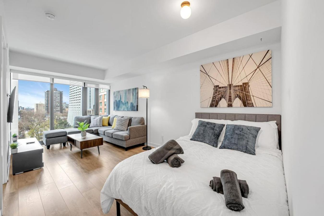 Cozy Condo Near Restaurant Ttc Apartment