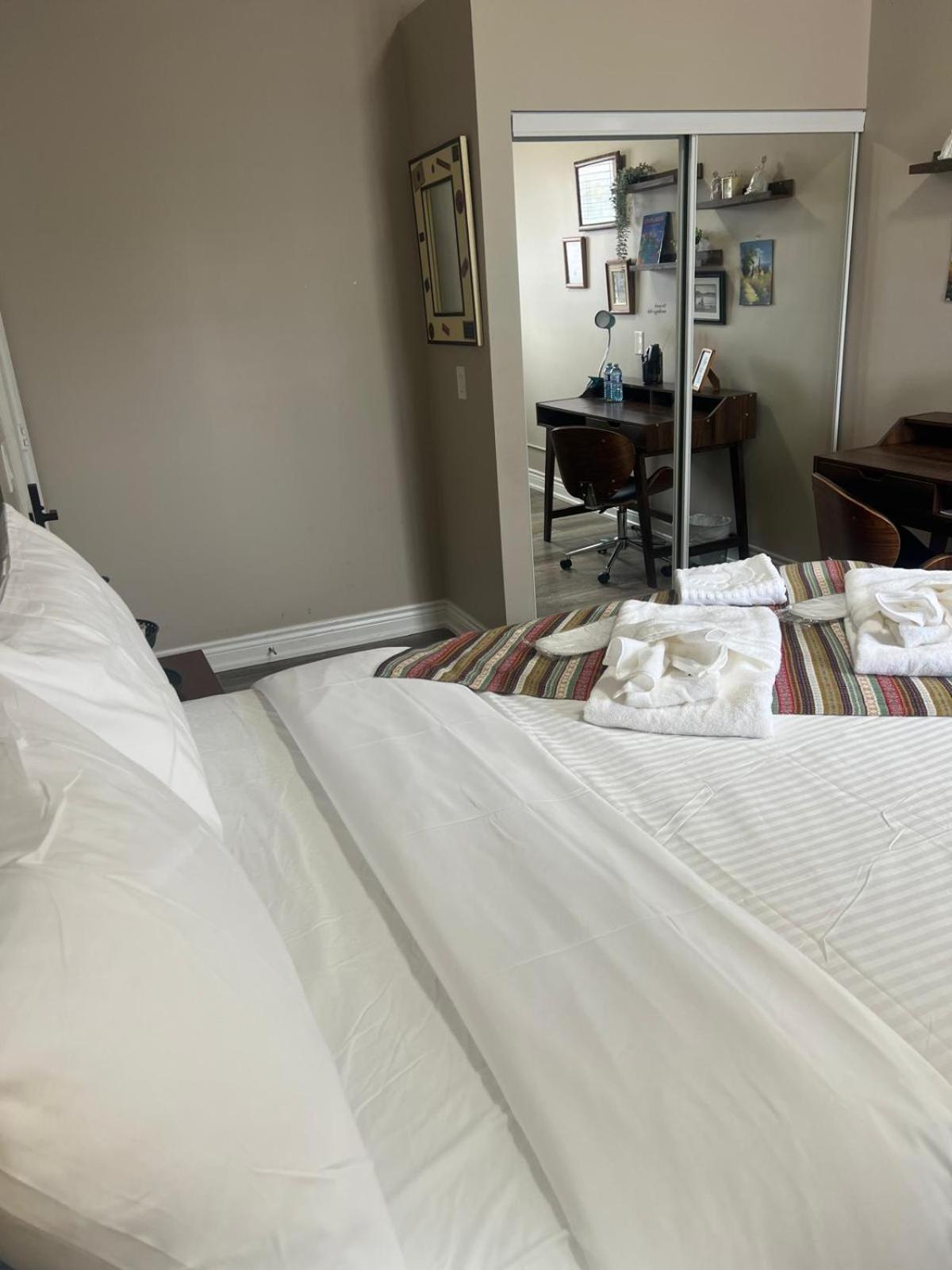 Guest house Downtown Private Location