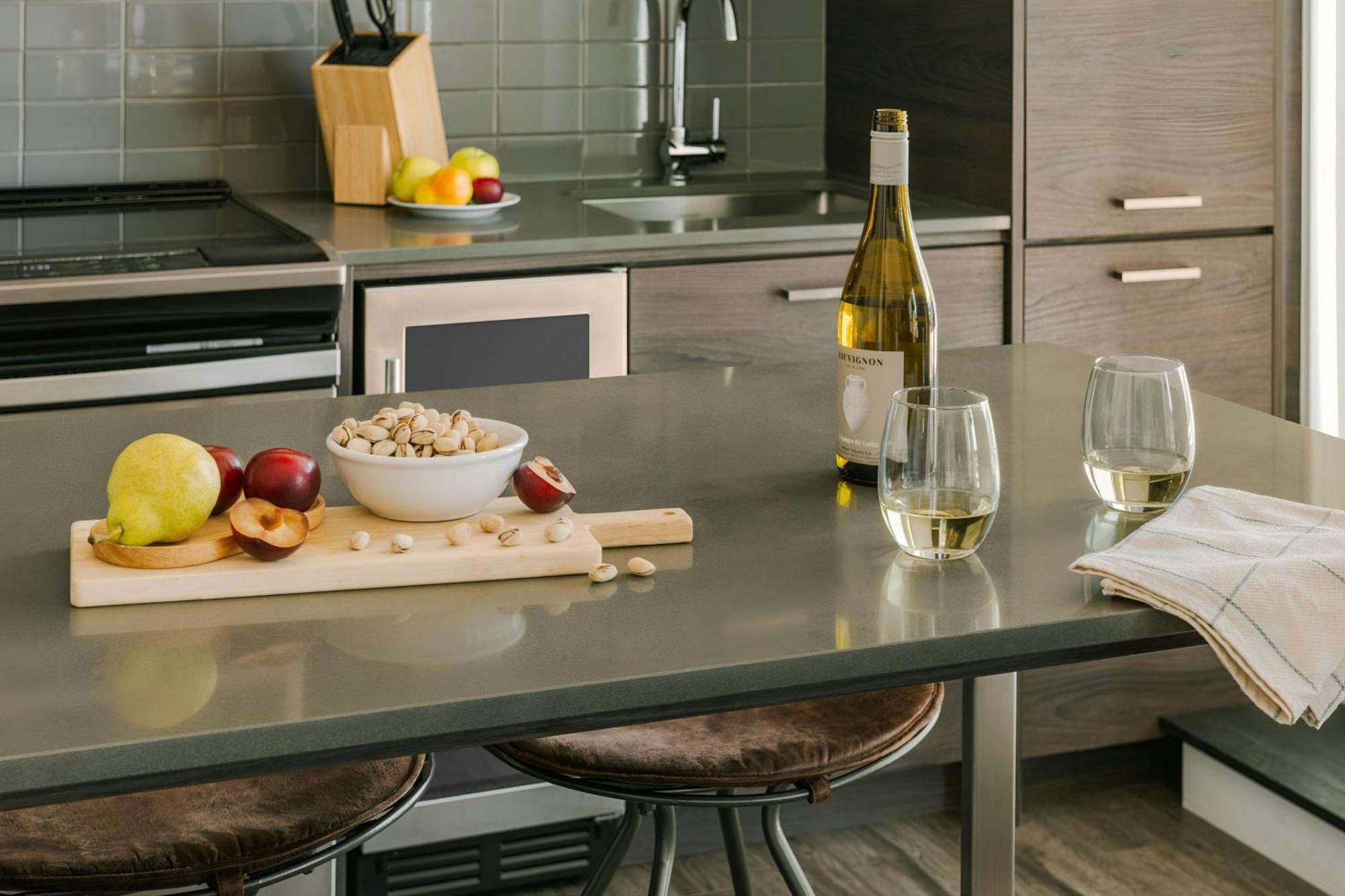Sonder By Marriott Bonvoy Artesa West Queen West Hotel 4*