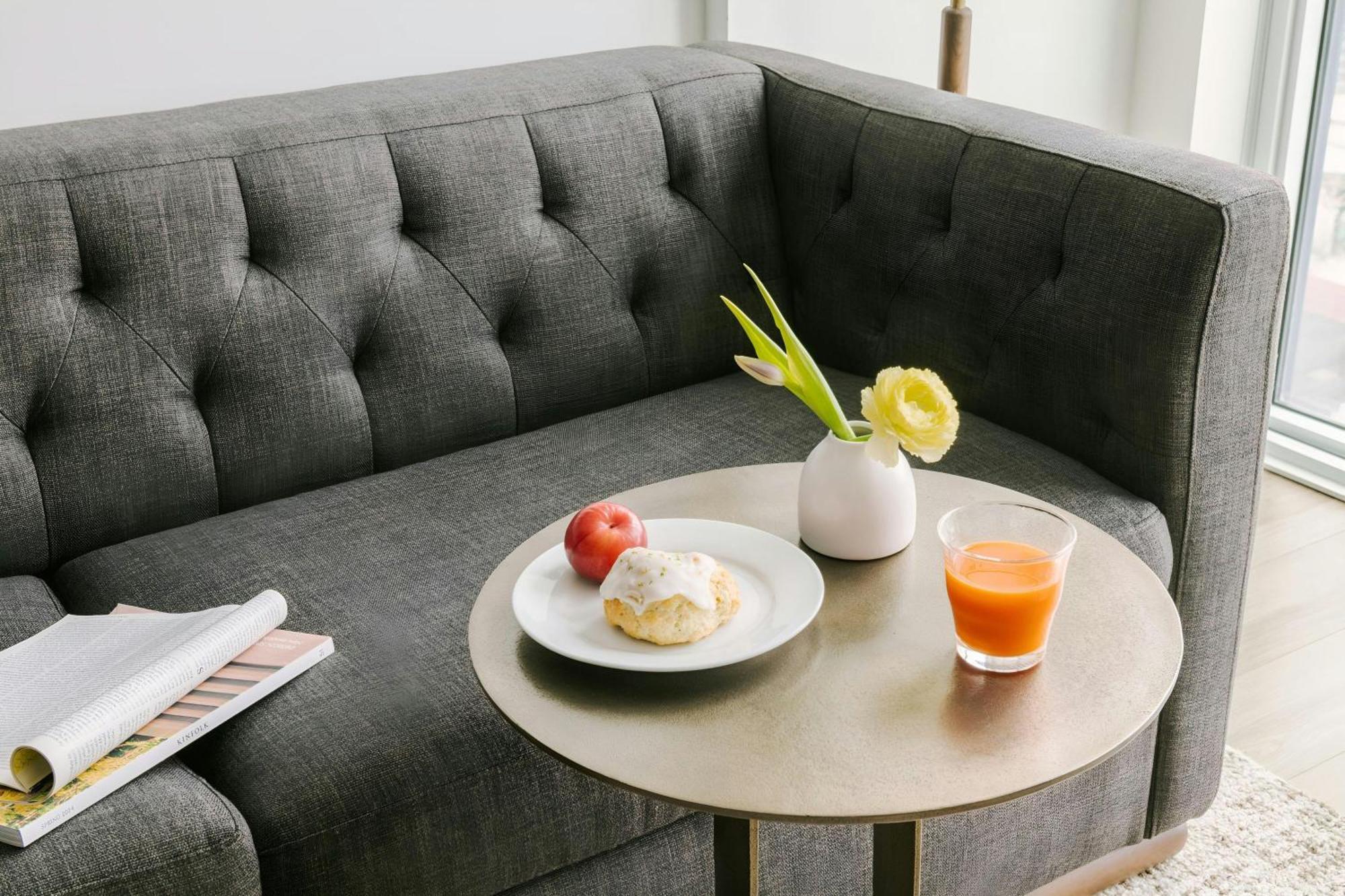 Hotel Sonder By Marriott Bonvoy Artesa West Queen West Toronto