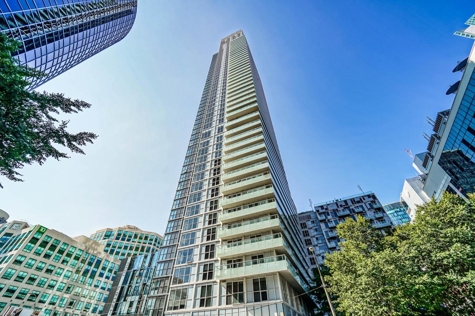 Rhd Luxury Condos-downtown, Cn Tower, Metro Convention Centre, Rogers Centre, Free Parking * Toronto