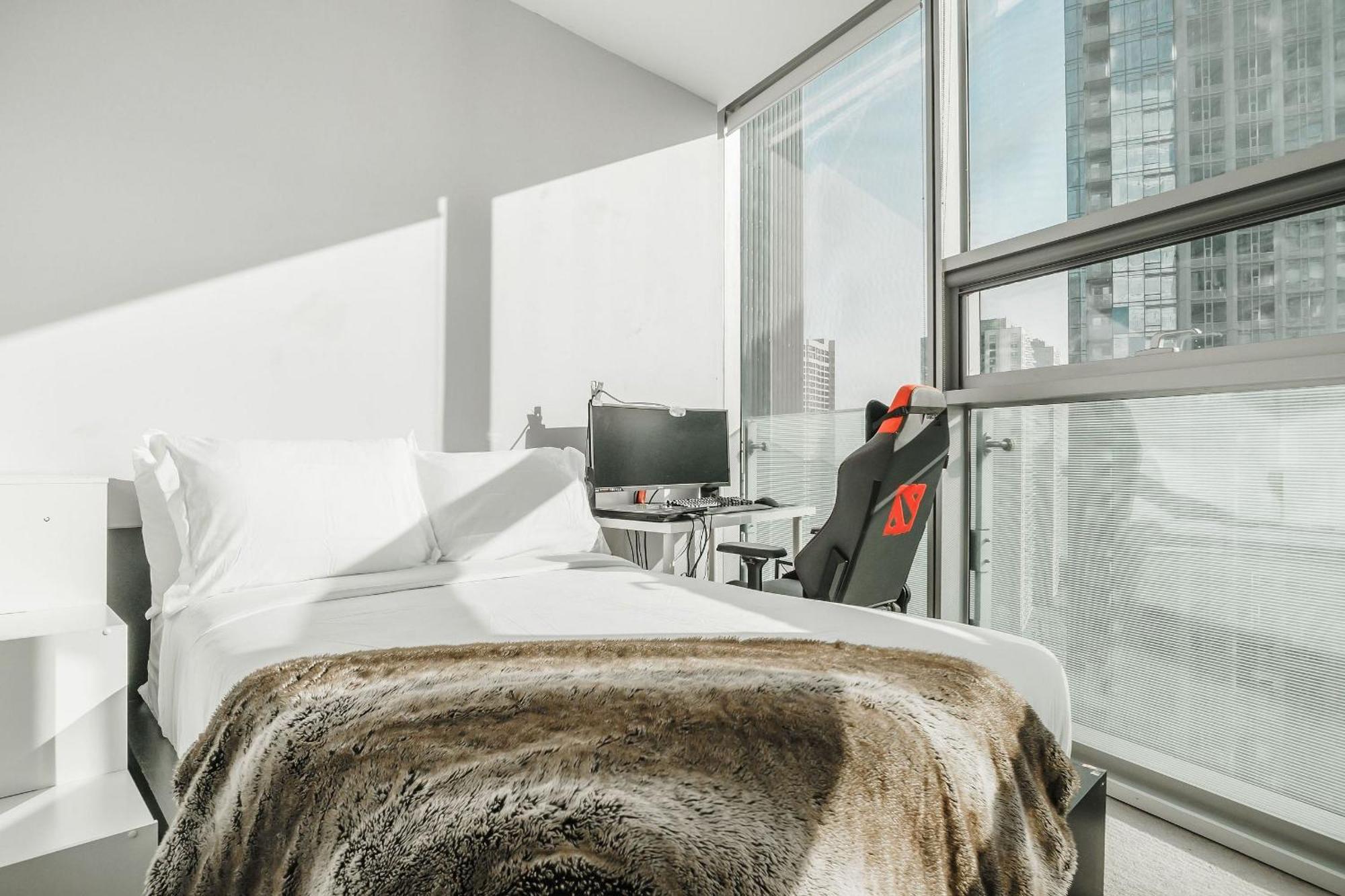 The One Apartment